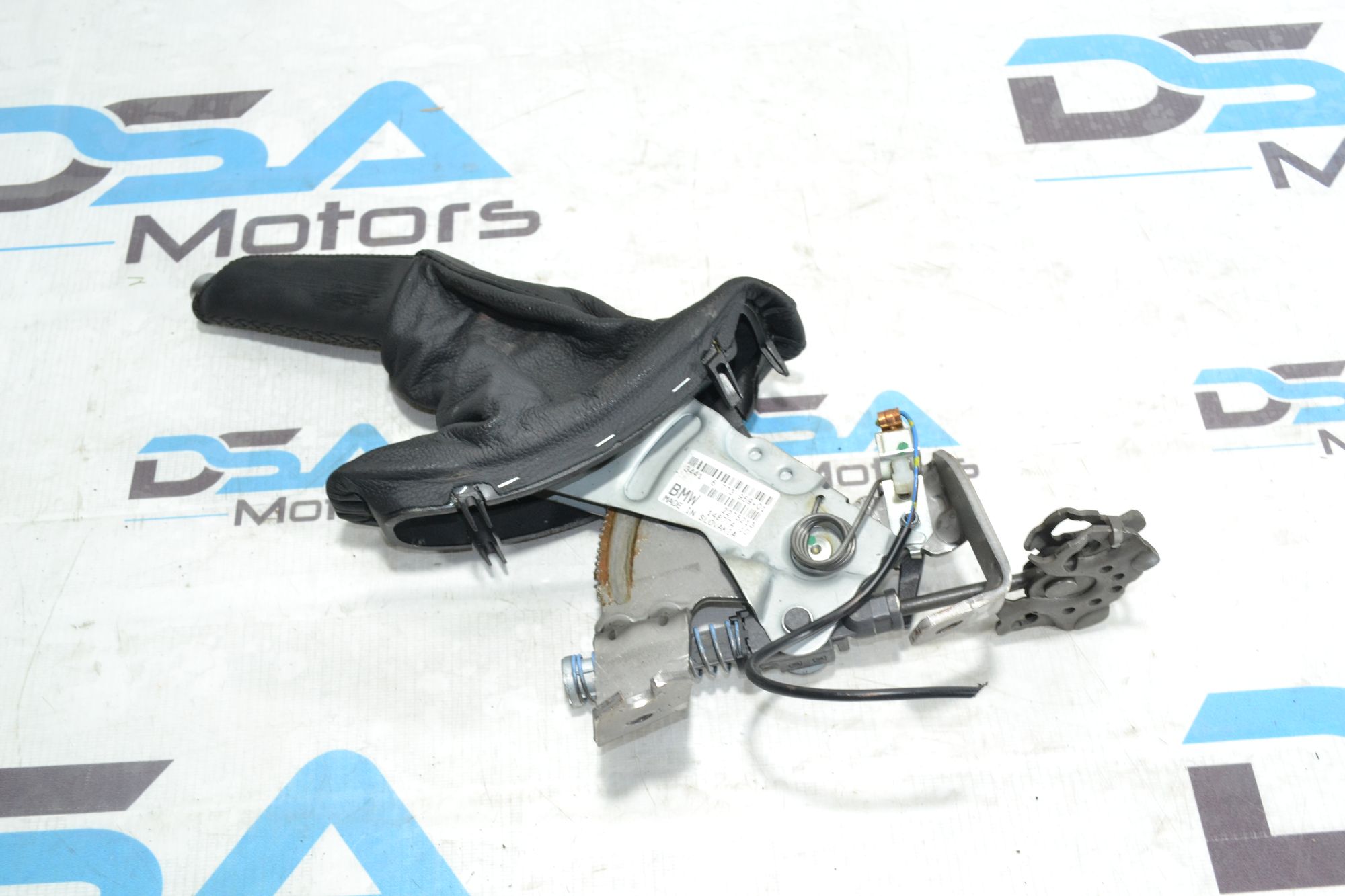 https://ycs.partsauto.market/partsauto-images/thmbs/userImages/b7628e092085f1f91467af1afb6e7630/part/c9899ac8-d657-4e54-bf5e-0686d153b72f_1780476711680.jpg