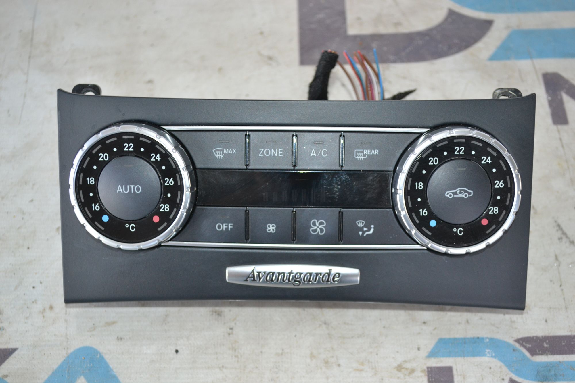 https://ycs.partsauto.market/partsauto-images/thmbs/userImages/b7628e092085f1f91467af1afb6e7630/part/c9d135a6-4e81-4411-9f0b-fc85a2909f65_1785415004441.jpg