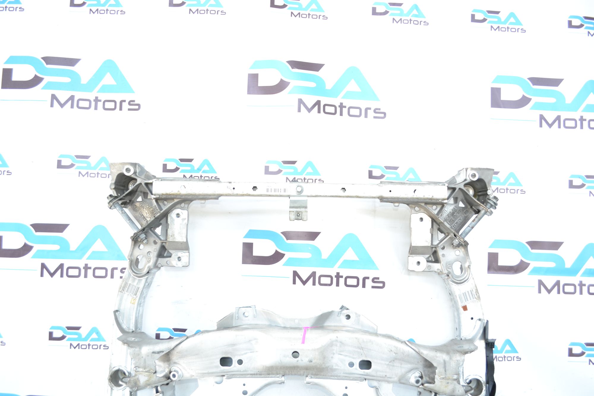 https://ycs.partsauto.market/partsauto-images/thmbs/userImages/b7628e092085f1f91467af1afb6e7630/part/ca2bab18-7936-40ef-9838-d92a507d4b36_1785411483630.jpg