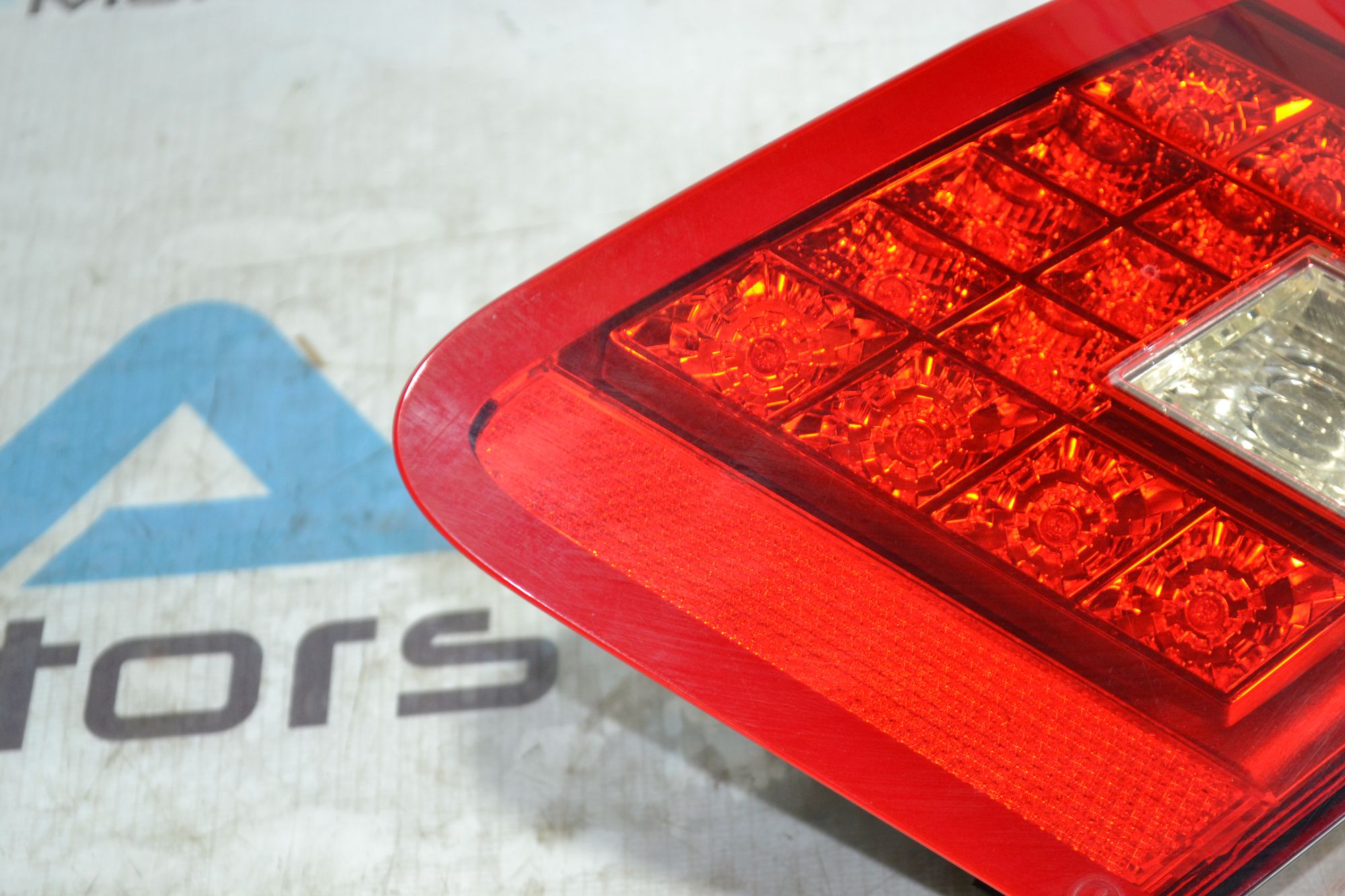 https://ycs.partsauto.market/partsauto-images/thmbs/userImages/b7628e092085f1f91467af1afb6e7630/part/cad13dd1-0a69-4e7b-a938-c6b2fc12af81_1784529074335.jpg