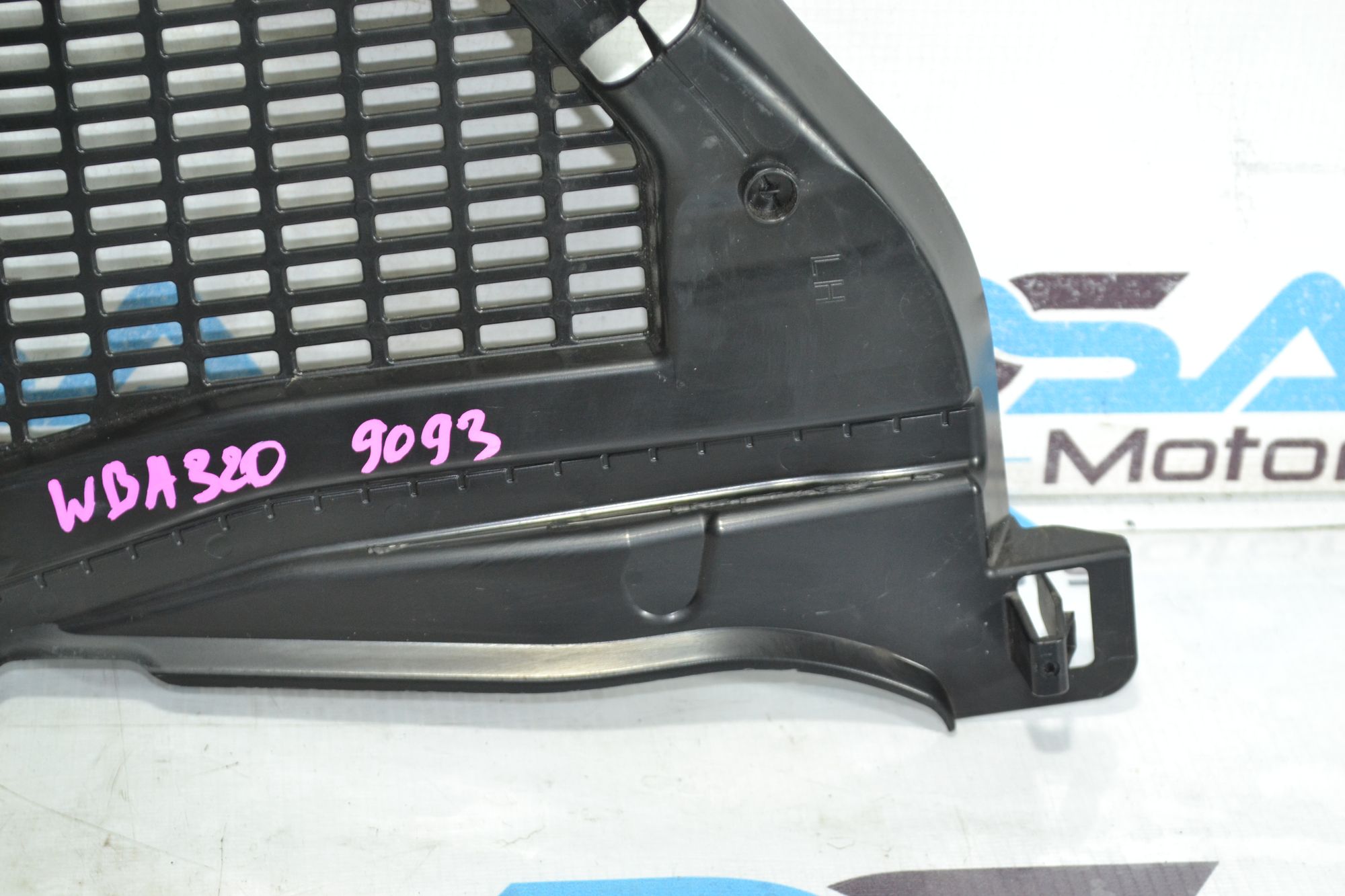 https://ycs.partsauto.market/partsauto-images/thmbs/userImages/b7628e092085f1f91467af1afb6e7630/part/cb5edbb7-efc9-4f2f-832f-3a2dedf976c1_1782199641125.jpg