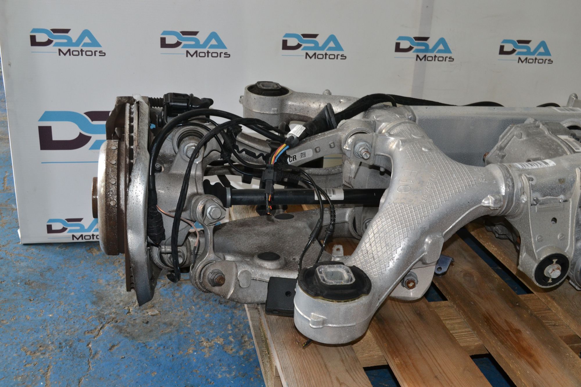 https://ycs.partsauto.market/partsauto-images/thmbs/userImages/b7628e092085f1f91467af1afb6e7630/part/cb80cd35-223d-4c0a-b509-bdfb3a562e59_1779435341254.jpg