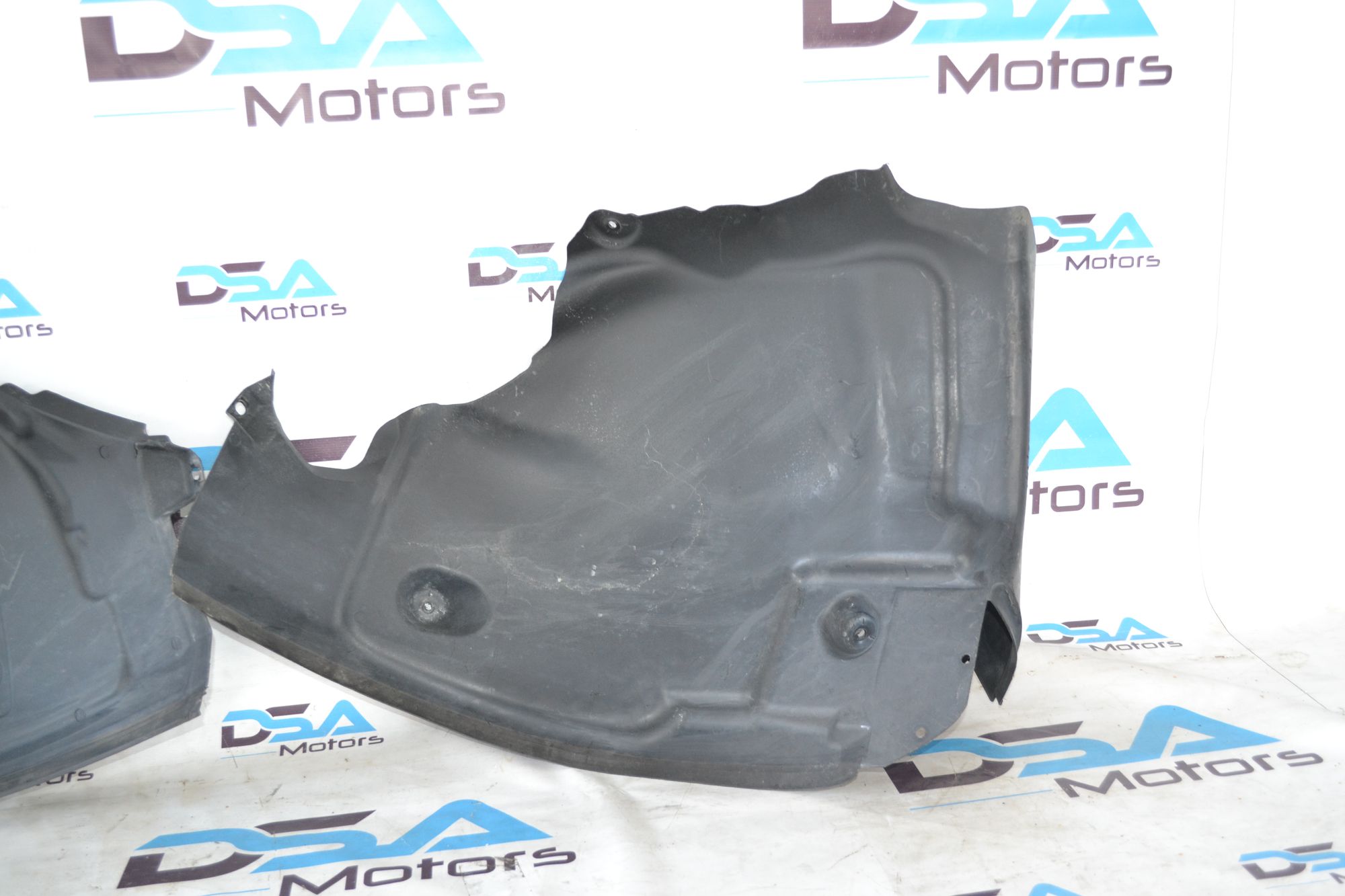 https://ycs.partsauto.market/partsauto-images/thmbs/userImages/b7628e092085f1f91467af1afb6e7630/part/cbabab90-8a66-49fe-a851-f0ac5588263f_1785135351756.jpg
