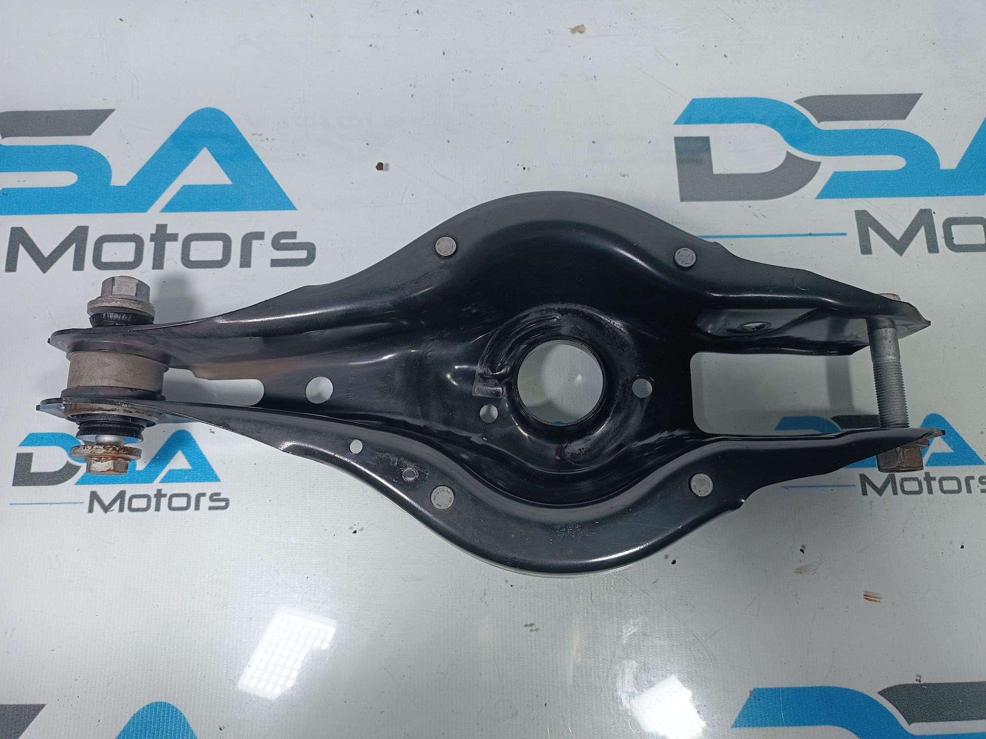 https://ycs.partsauto.market/partsauto-images/thmbs/userImages/b7628e092085f1f91467af1afb6e7630/part/cbffb460-687a-4d3a-9d11-07bfe7c422f7_1704294056843.jpg