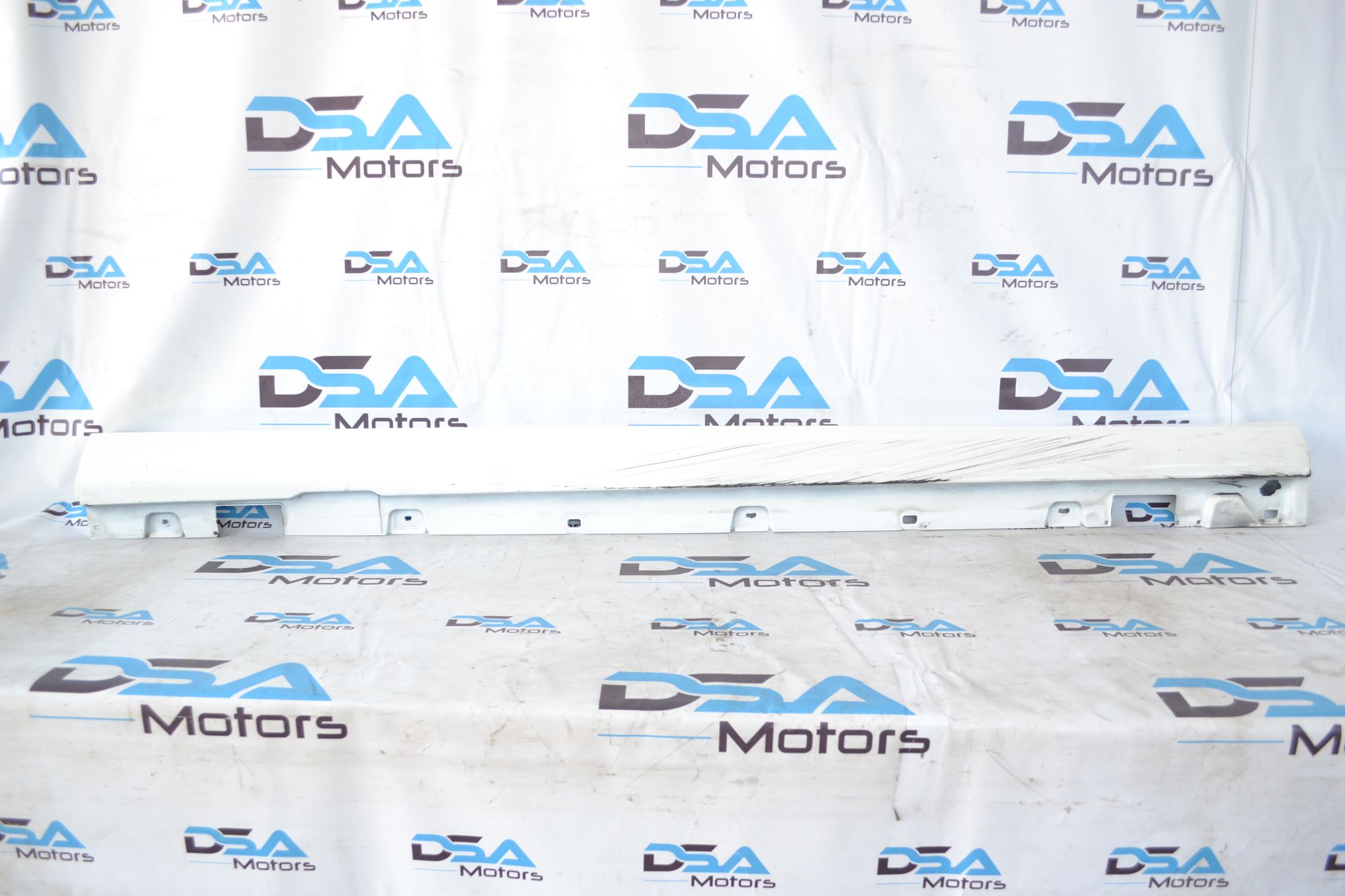 https://ycs.partsauto.market/partsauto-images/thmbs/userImages/b7628e092085f1f91467af1afb6e7630/part/cc0e91c2-3734-4106-935e-4413f1d8d38f_1784706556963.jpg