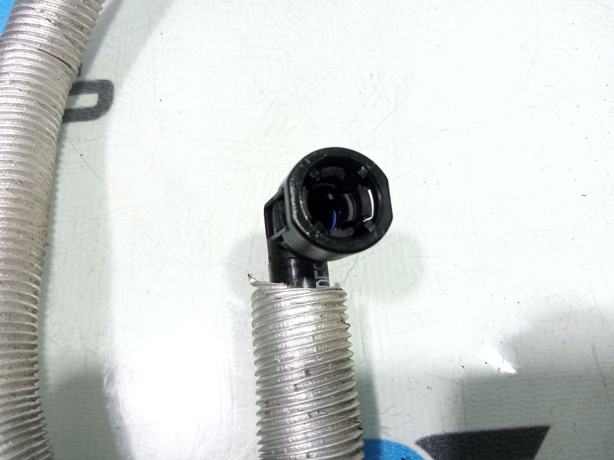 https://ycs.partsauto.market/partsauto-images/thmbs/userImages/b7628e092085f1f91467af1afb6e7630/part/cc5d8f50-7080-4291-aa55-b2f561dfb2d8_1749064486029.jpg