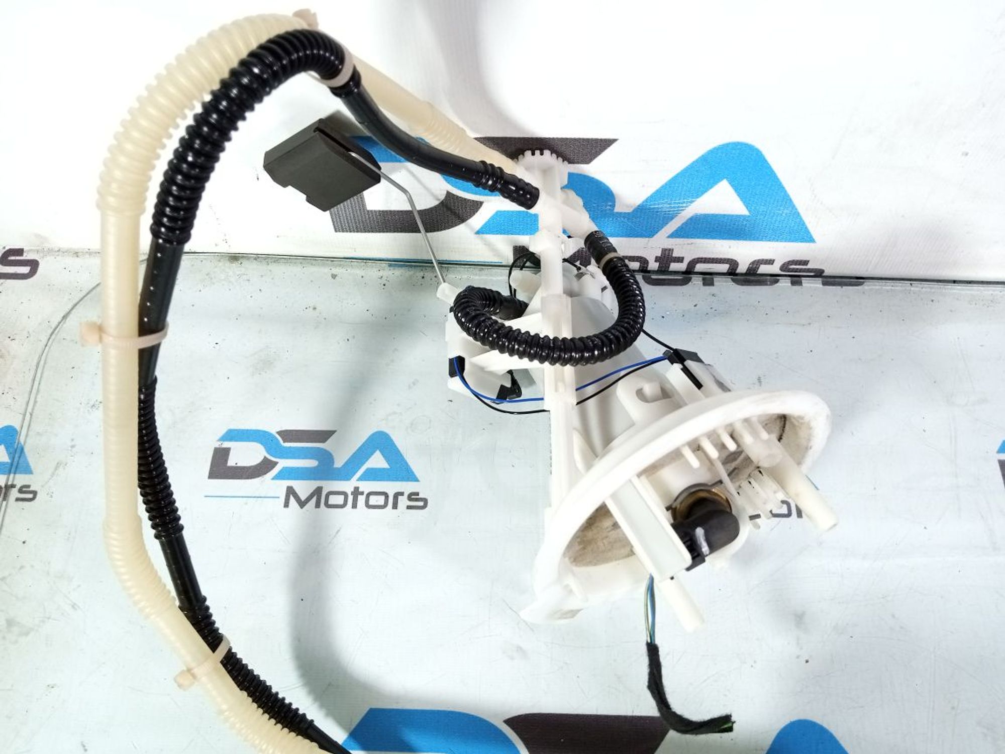 https://ycs.partsauto.market/partsauto-images/thmbs/userImages/b7628e092085f1f91467af1afb6e7630/part/cc6a677c-1507-4e41-bfbf-d9693bd51238_1737108233202.jpg