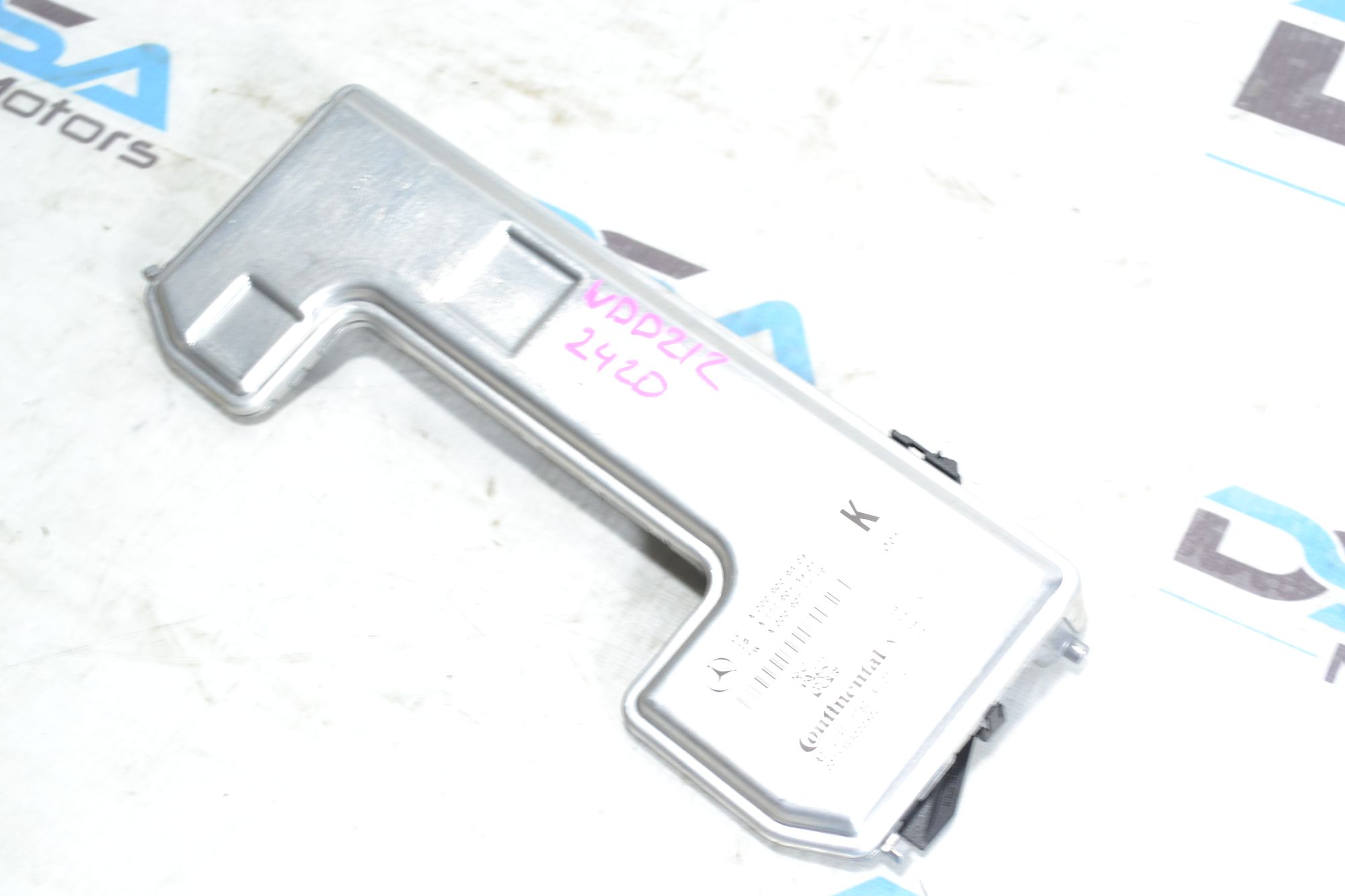 https://ycs.partsauto.market/partsauto-images/thmbs/userImages/b7628e092085f1f91467af1afb6e7630/part/cce7196b-6dfe-43f3-bc6d-dd71bf79c83f_1780574156270.jpg