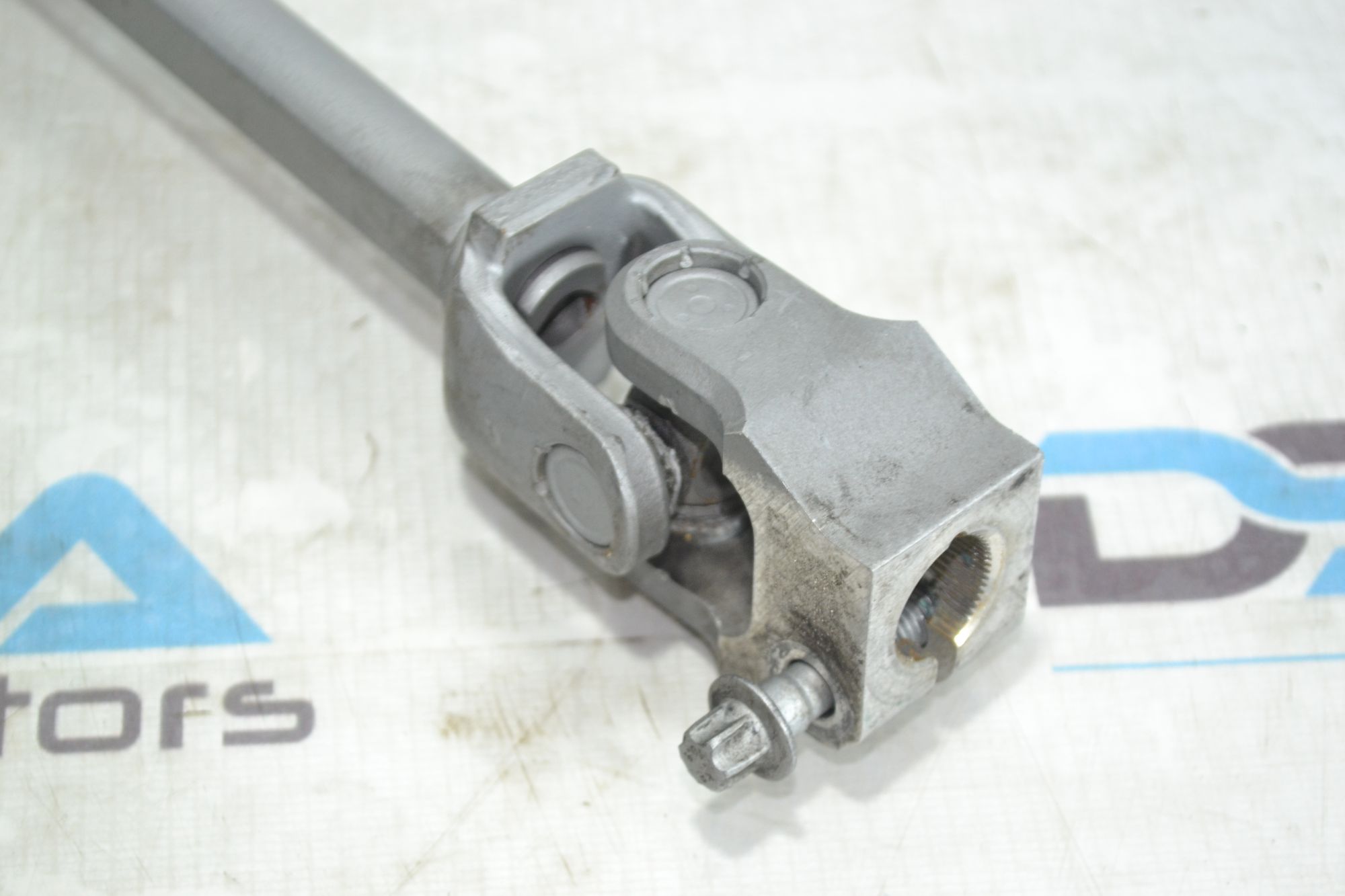 https://ycs.partsauto.market/partsauto-images/thmbs/userImages/b7628e092085f1f91467af1afb6e7630/part/cdffae57-b0e4-4bd3-9692-19c5e3419481_1781257084672.jpg