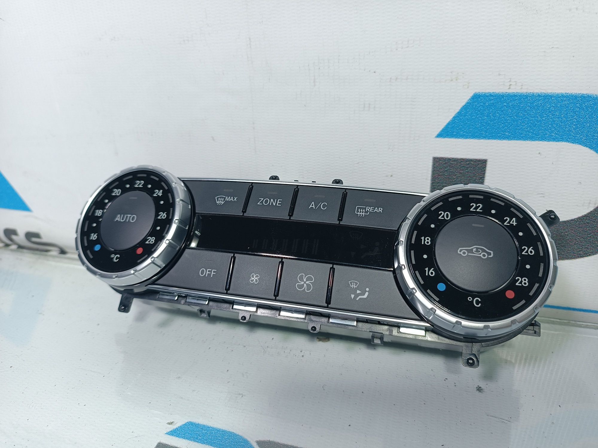 https://ycs.partsauto.market/partsauto-images/thmbs/userImages/b7628e092085f1f91467af1afb6e7630/part/ce1695a2-bd5b-4ed0-9bdd-1d97decf4177_1700031861081.jpg