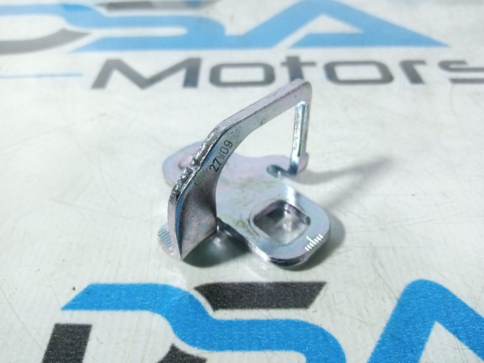 https://ycs.partsauto.market/partsauto-images/thmbs/userImages/b7628e092085f1f91467af1afb6e7630/part/ce41fe0b-67ab-44ea-a7e6-788fd9642c8d_1742646975972.jpg