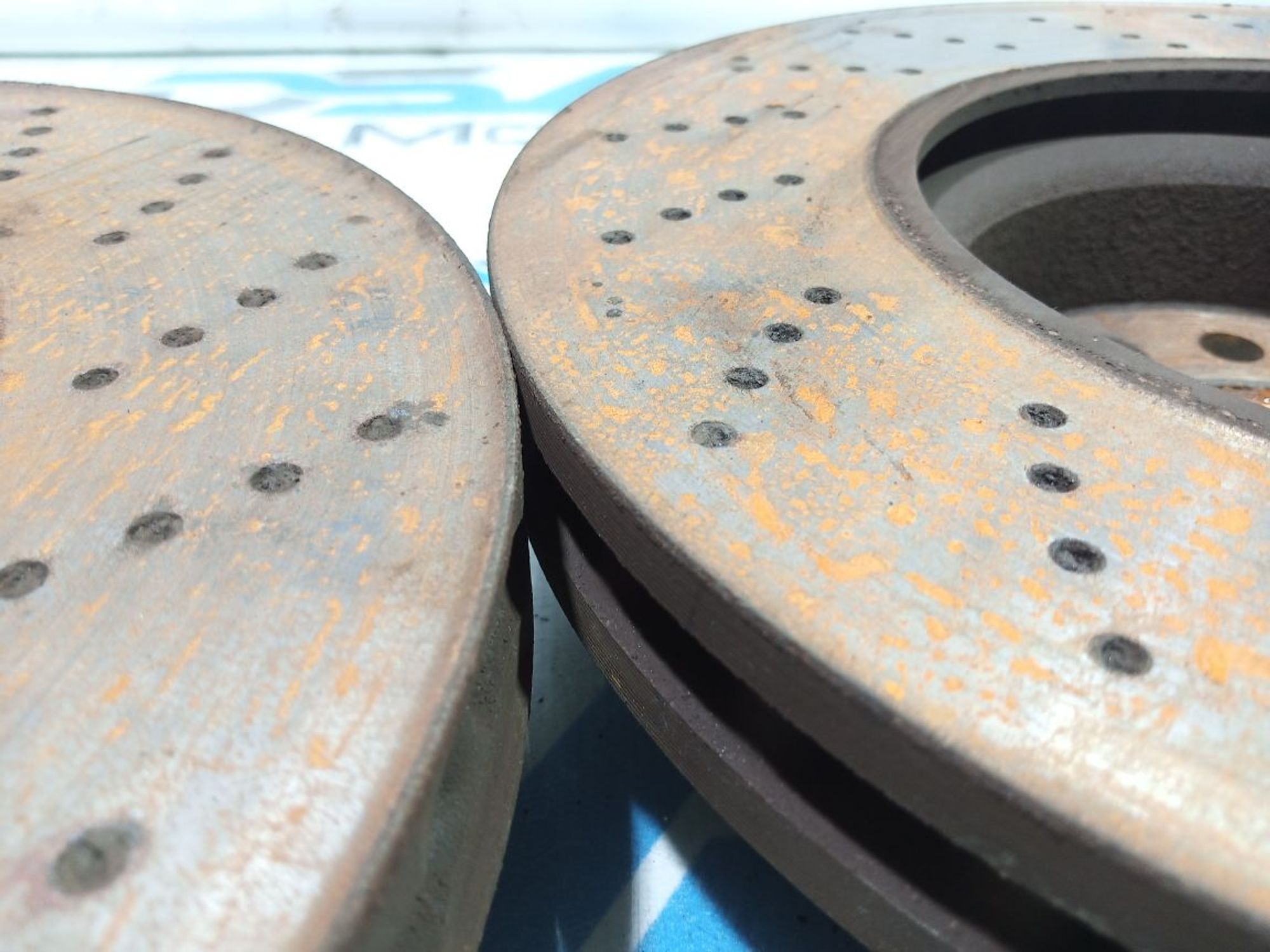 https://ycs.partsauto.market/partsauto-images/thmbs/userImages/b7628e092085f1f91467af1afb6e7630/part/ce447c92-d52c-4759-823b-3c10e1e2976a_1749153423132.jpg