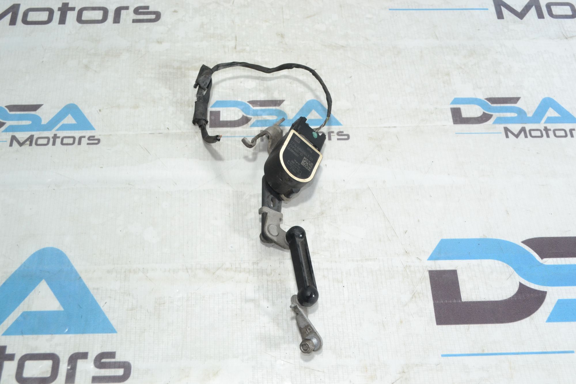 https://ycs.partsauto.market/partsauto-images/thmbs/userImages/b7628e092085f1f91467af1afb6e7630/part/ce8fb159-6da2-44f3-ad11-40bcd420e023_1781178955238.jpg