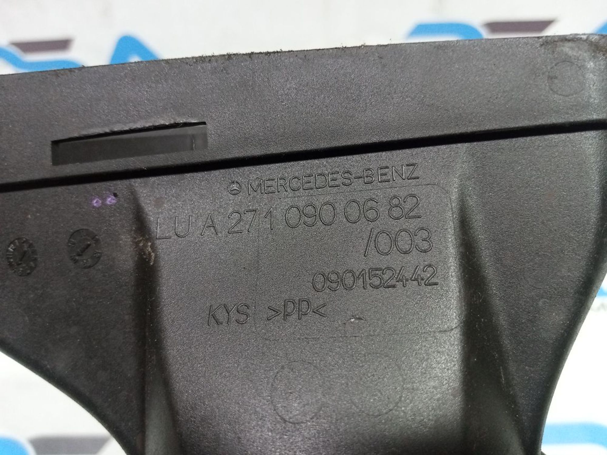 https://ycs.partsauto.market/partsauto-images/thmbs/userImages/b7628e092085f1f91467af1afb6e7630/part/cf1e3cf3-4451-466b-b417-461cdd2a69fc_1749061326629.jpg