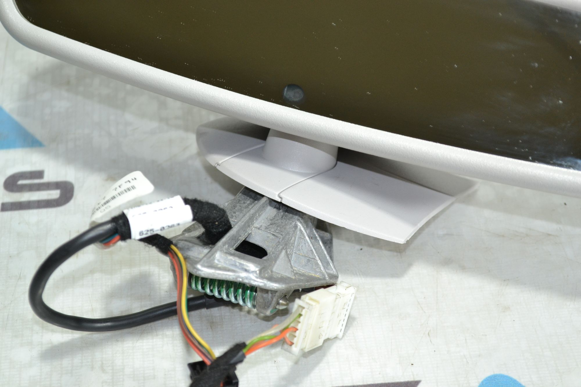 https://ycs.partsauto.market/partsauto-images/thmbs/userImages/b7628e092085f1f91467af1afb6e7630/part/cf30ceb9-cdd1-44f6-95db-e5c447d0febd_1780661410702.jpg