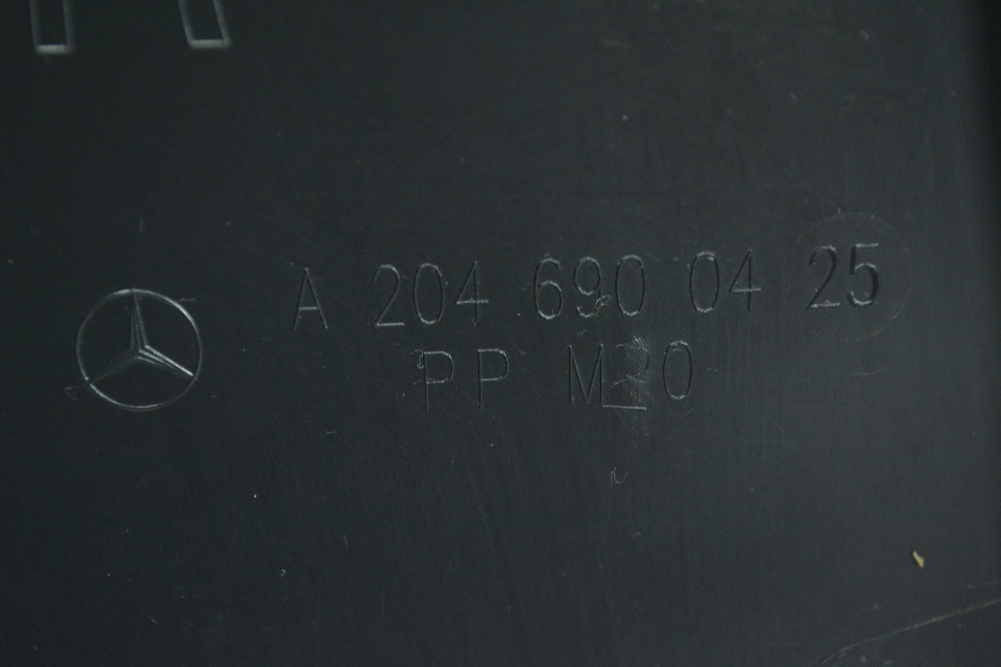 Обшивки центральных стоек оригинал Mercedes W204 из Японии, 1900 рублей, Кореновск