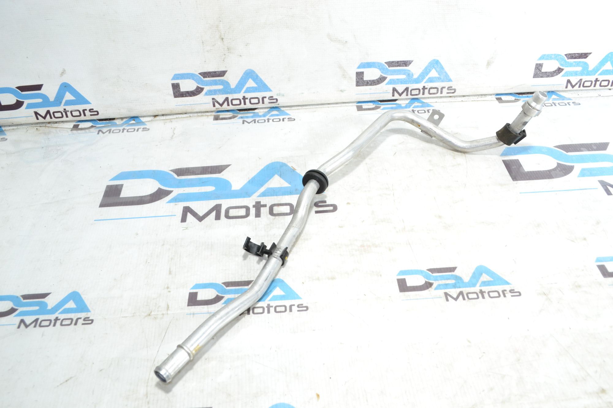https://ycs.partsauto.market/partsauto-images/thmbs/userImages/b7628e092085f1f91467af1afb6e7630/part/cf928f84-3ac8-443e-adfd-0f9ce970e1e2_1783514678951.jpg