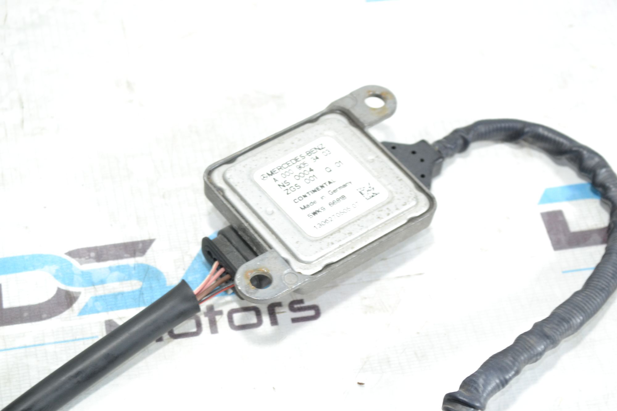 https://ycs.partsauto.market/partsauto-images/thmbs/userImages/b7628e092085f1f91467af1afb6e7630/part/cfd5dc37-5c43-4a26-9671-f18226ced2a3_1780984314815.jpg