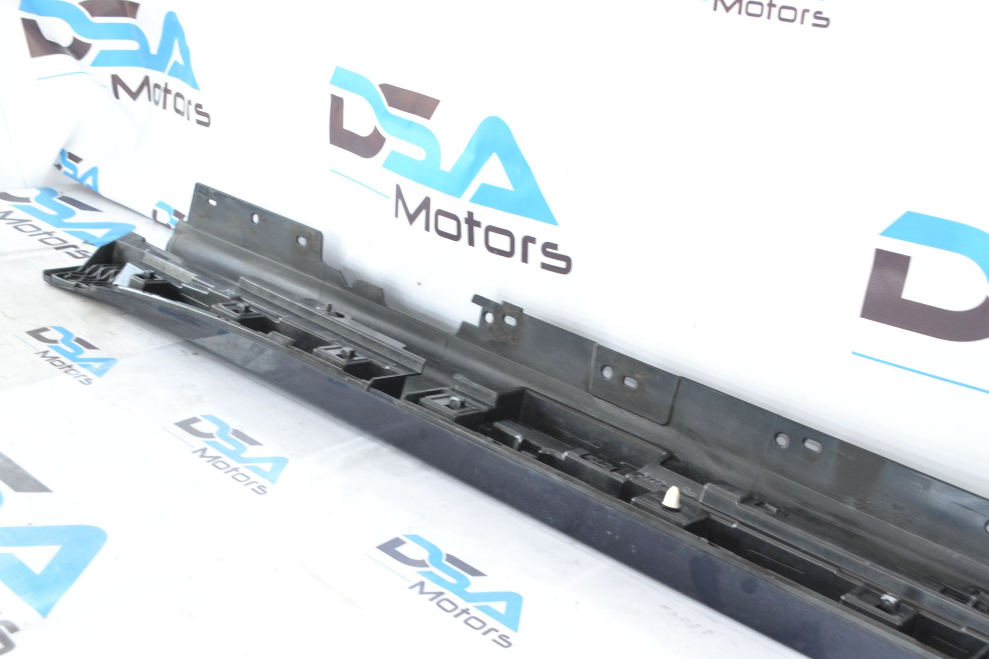 https://ycs.partsauto.market/partsauto-images/thmbs/userImages/b7628e092085f1f91467af1afb6e7630/part/d006d34f-35b2-4119-bb83-0f8842740009_1781002669801.jpg