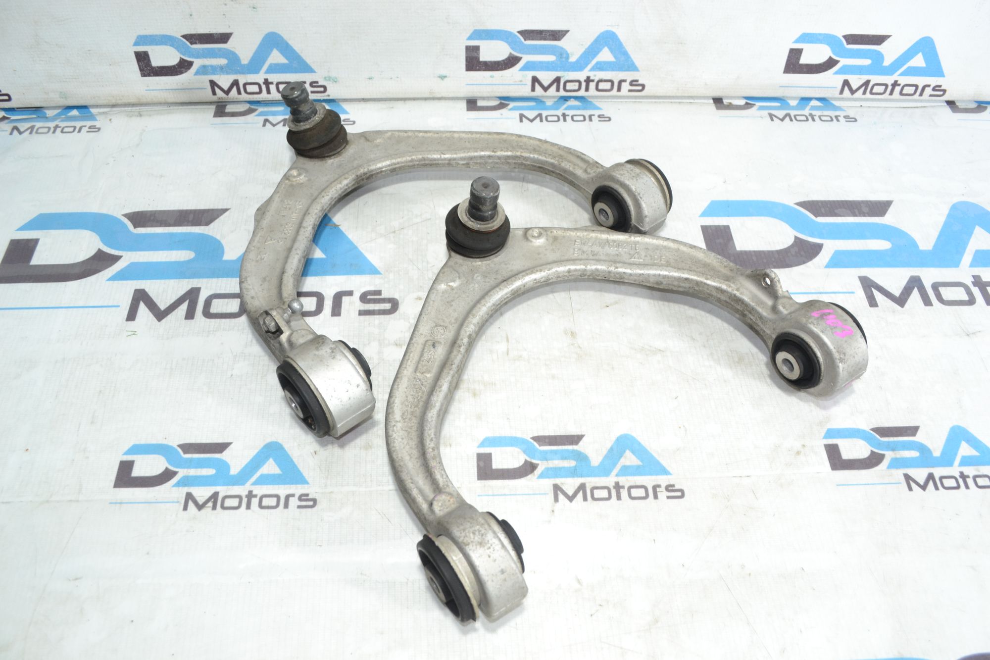 https://ycs.partsauto.market/partsauto-images/thmbs/userImages/b7628e092085f1f91467af1afb6e7630/part/d06329fc-2548-49a8-8e9e-89ea5cdbd81f_1781269919048.jpg
