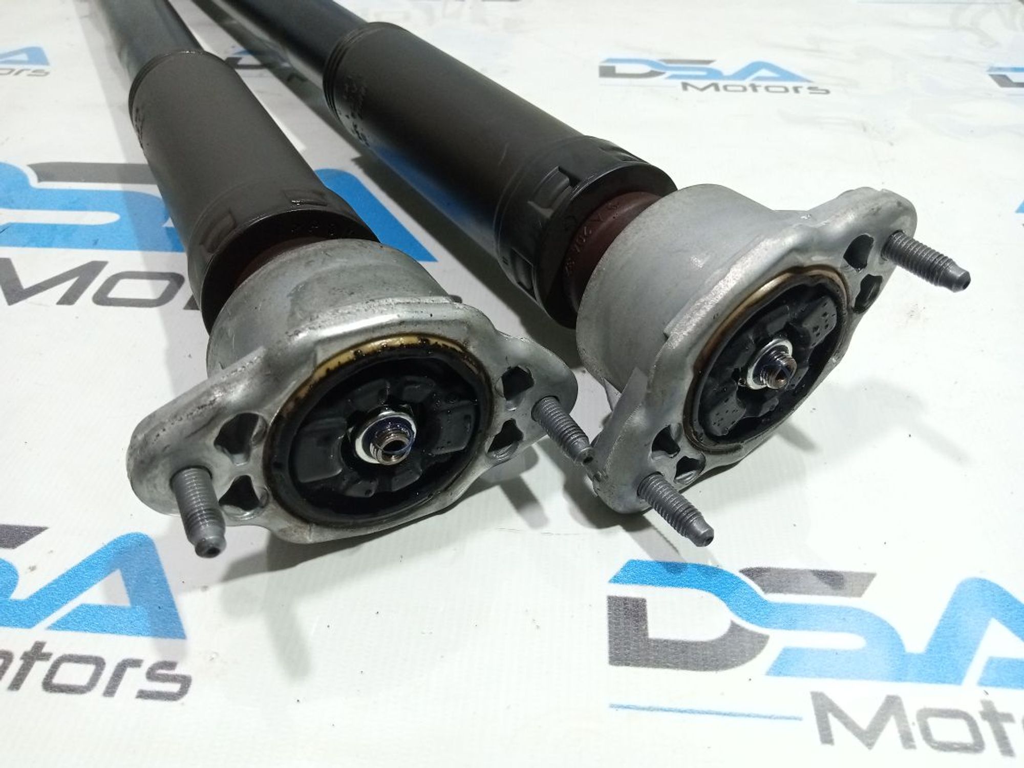 https://ycs.partsauto.market/partsauto-images/thmbs/userImages/b7628e092085f1f91467af1afb6e7630/part/d0ba7428-b70c-4348-b59d-e99376ff106a_1750099288504.jpg