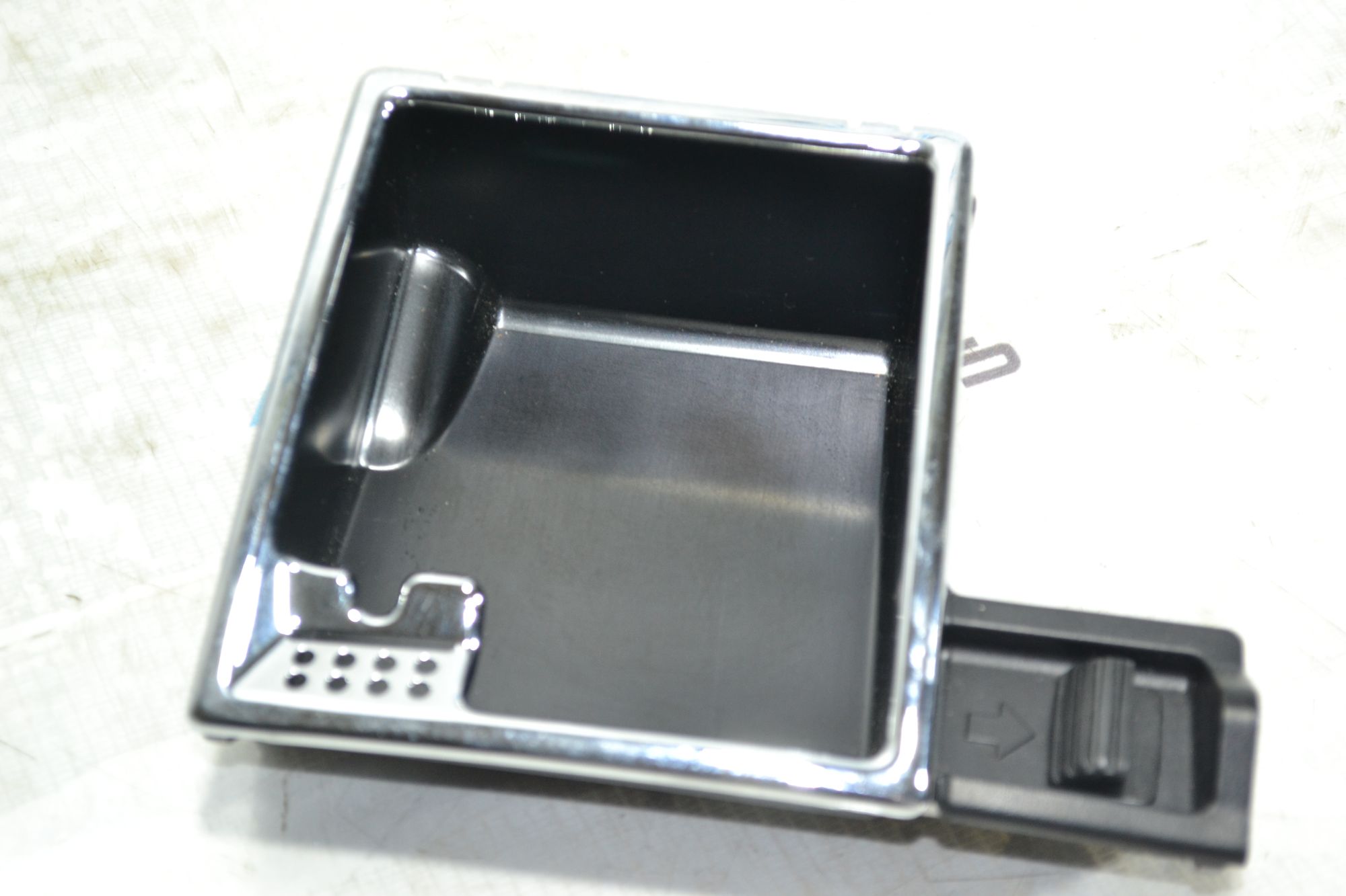 https://ycs.partsauto.market/partsauto-images/thmbs/userImages/b7628e092085f1f91467af1afb6e7630/part/d0e7979a-6358-47f2-abb1-3b401f3c818f_1780494005660.jpg