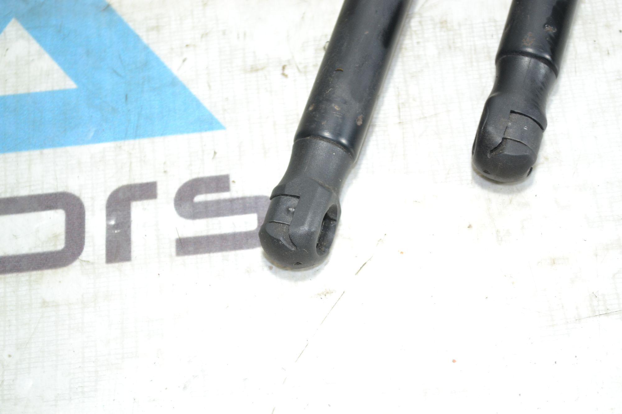 https://ycs.partsauto.market/partsauto-images/thmbs/userImages/b7628e092085f1f91467af1afb6e7630/part/d10ae35c-476b-4ffe-9ec9-439d3fff1f2b_1785394189842.jpg