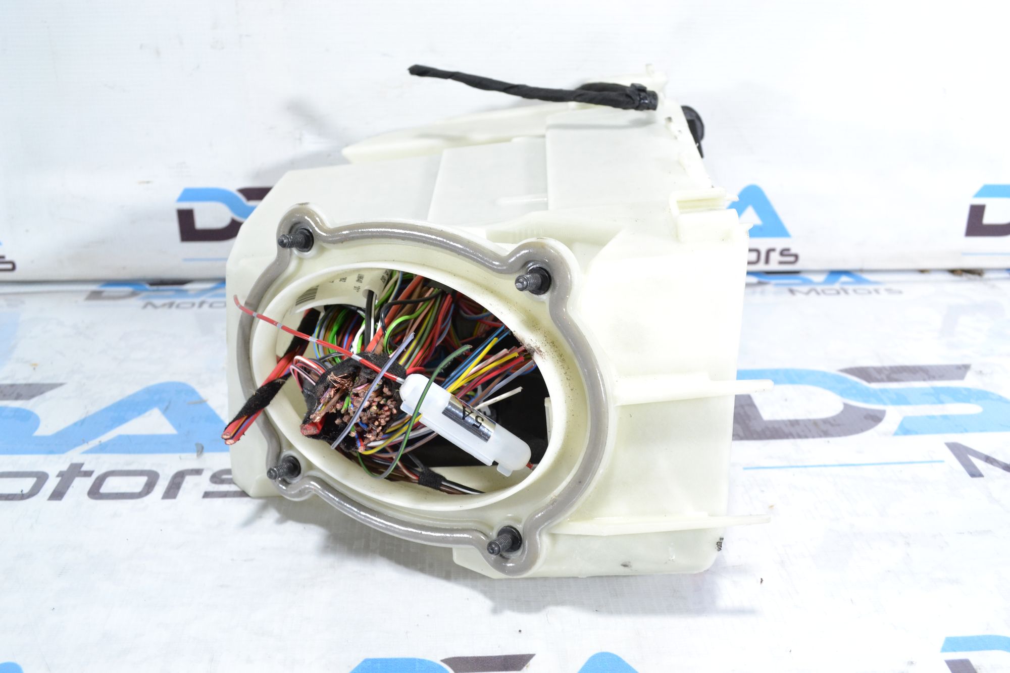 https://ycs.partsauto.market/partsauto-images/thmbs/userImages/b7628e092085f1f91467af1afb6e7630/part/d123fc53-4299-4322-b71c-9c85f4ac46c2_1779085829933.jpg