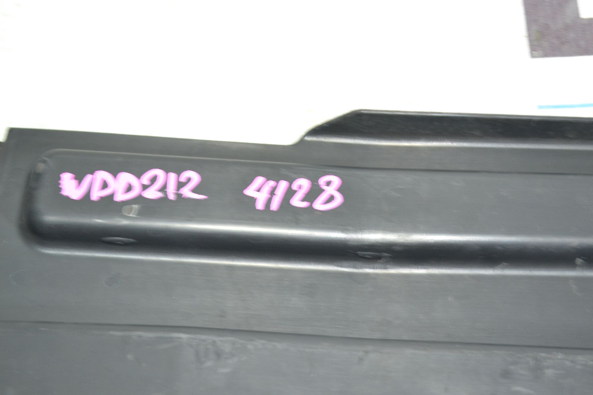 https://ycs.partsauto.market/partsauto-images/thmbs/userImages/b7628e092085f1f91467af1afb6e7630/part/d13789b3-1772-493a-aabf-265949f4ee1a_1781609821858.jpg