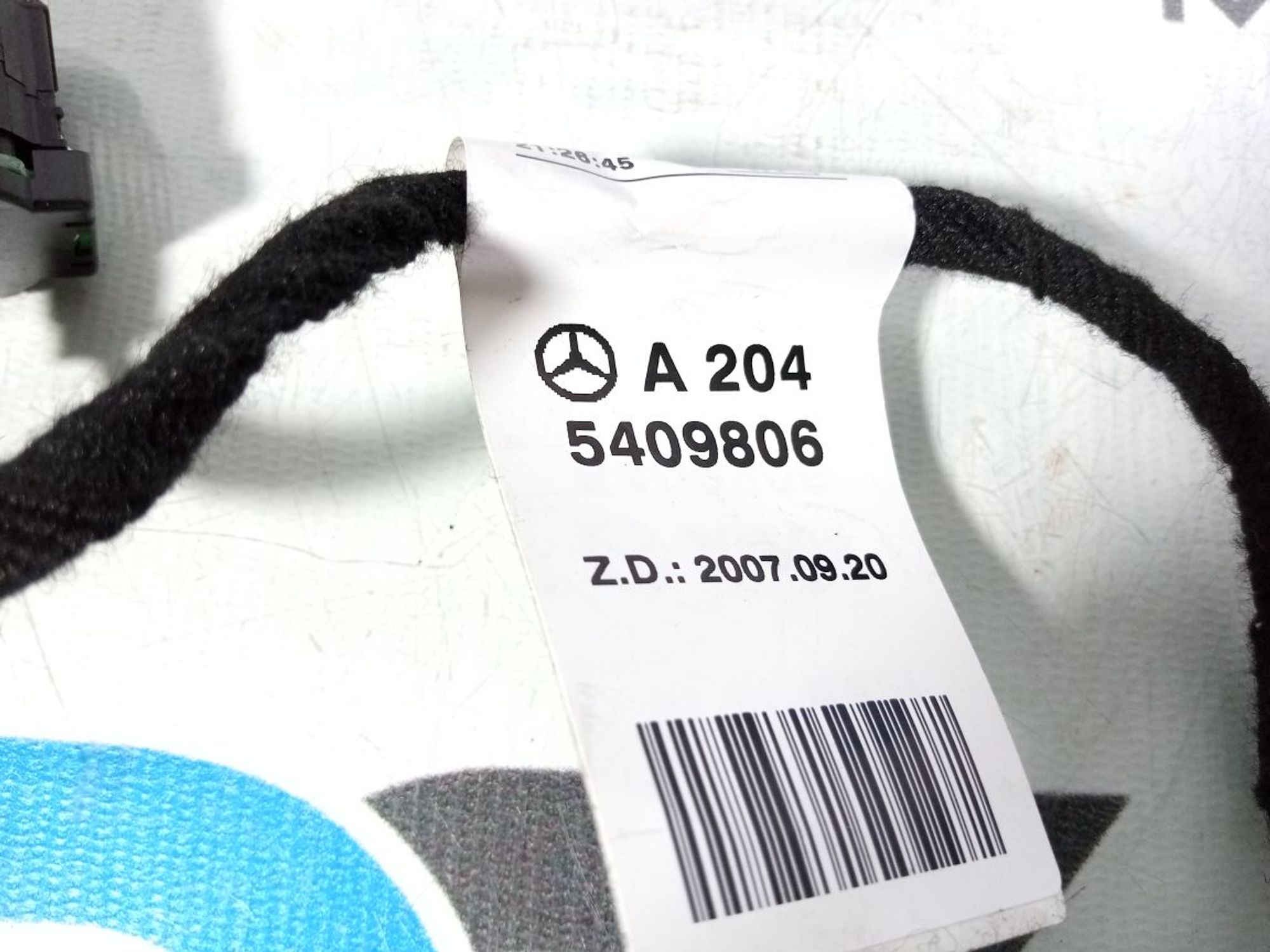 https://ycs.partsauto.market/partsauto-images/thmbs/userImages/b7628e092085f1f91467af1afb6e7630/part/d14492fe-ba33-4924-9709-14f65afb6ab2_1742906941882.jpg