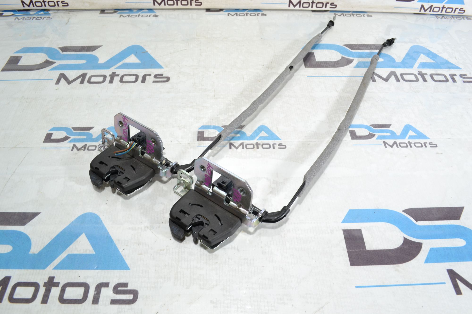 https://ycs.partsauto.market/partsauto-images/thmbs/userImages/b7628e092085f1f91467af1afb6e7630/part/d16ff1e6-cb6e-4f62-b279-10edeca49733_1779454191873.jpg
