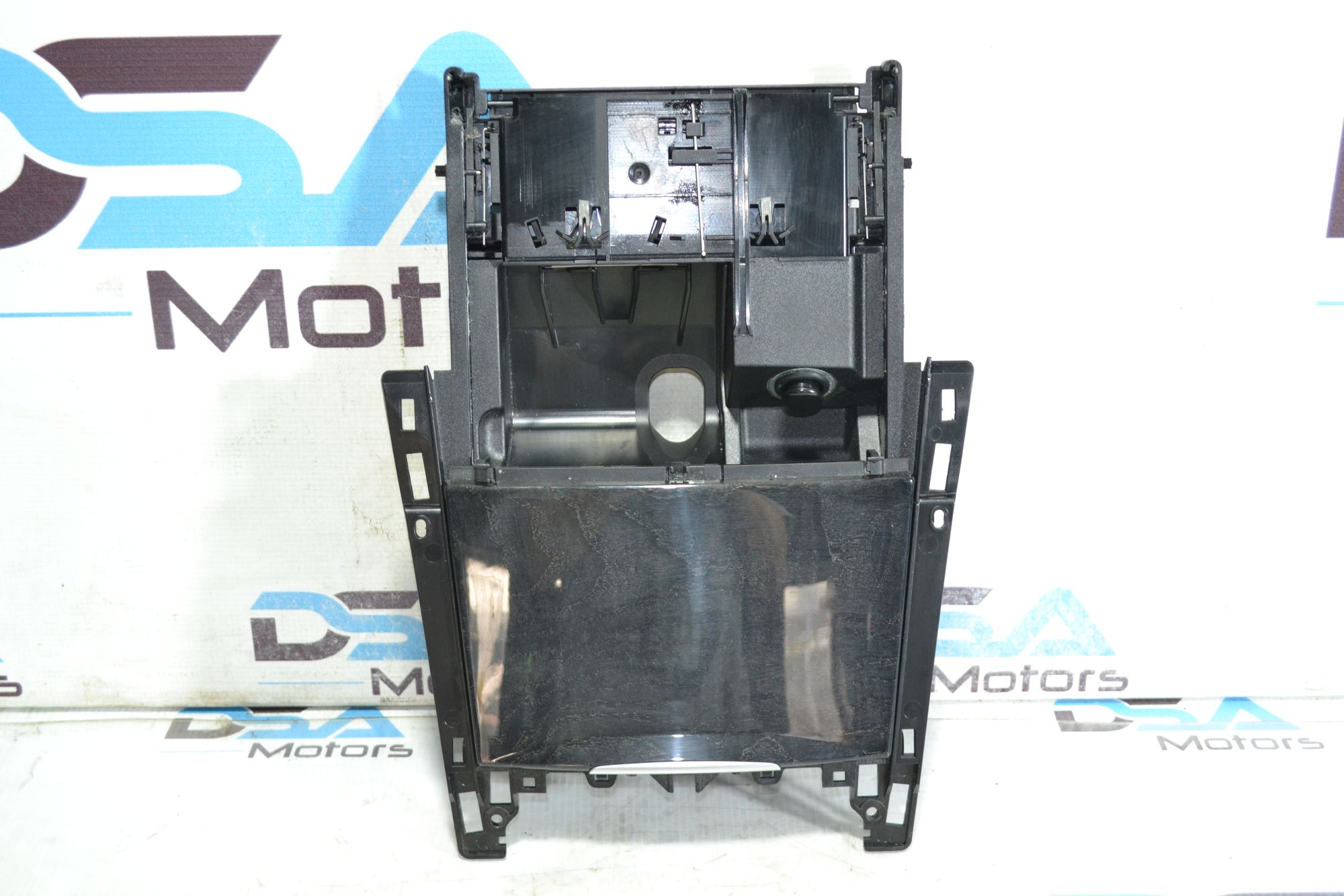 Пепельница оригинал Mercedes W212 из Японии, 3900 рублей, Кореновск