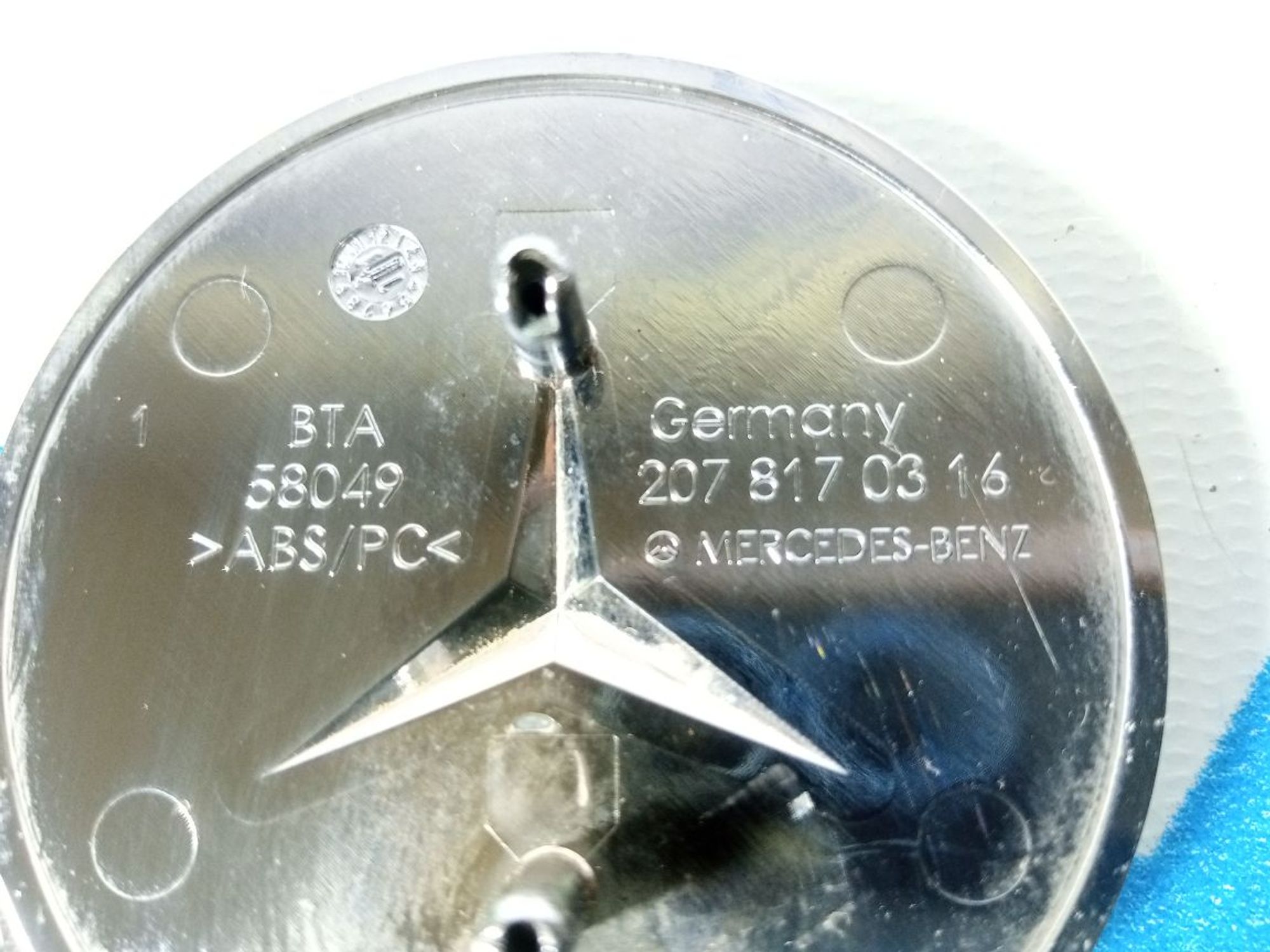 https://ycs.partsauto.market/partsauto-images/thmbs/userImages/b7628e092085f1f91467af1afb6e7630/part/d28ce007-96f5-4fa5-81d3-a565aacf3178_1740581472462.jpg