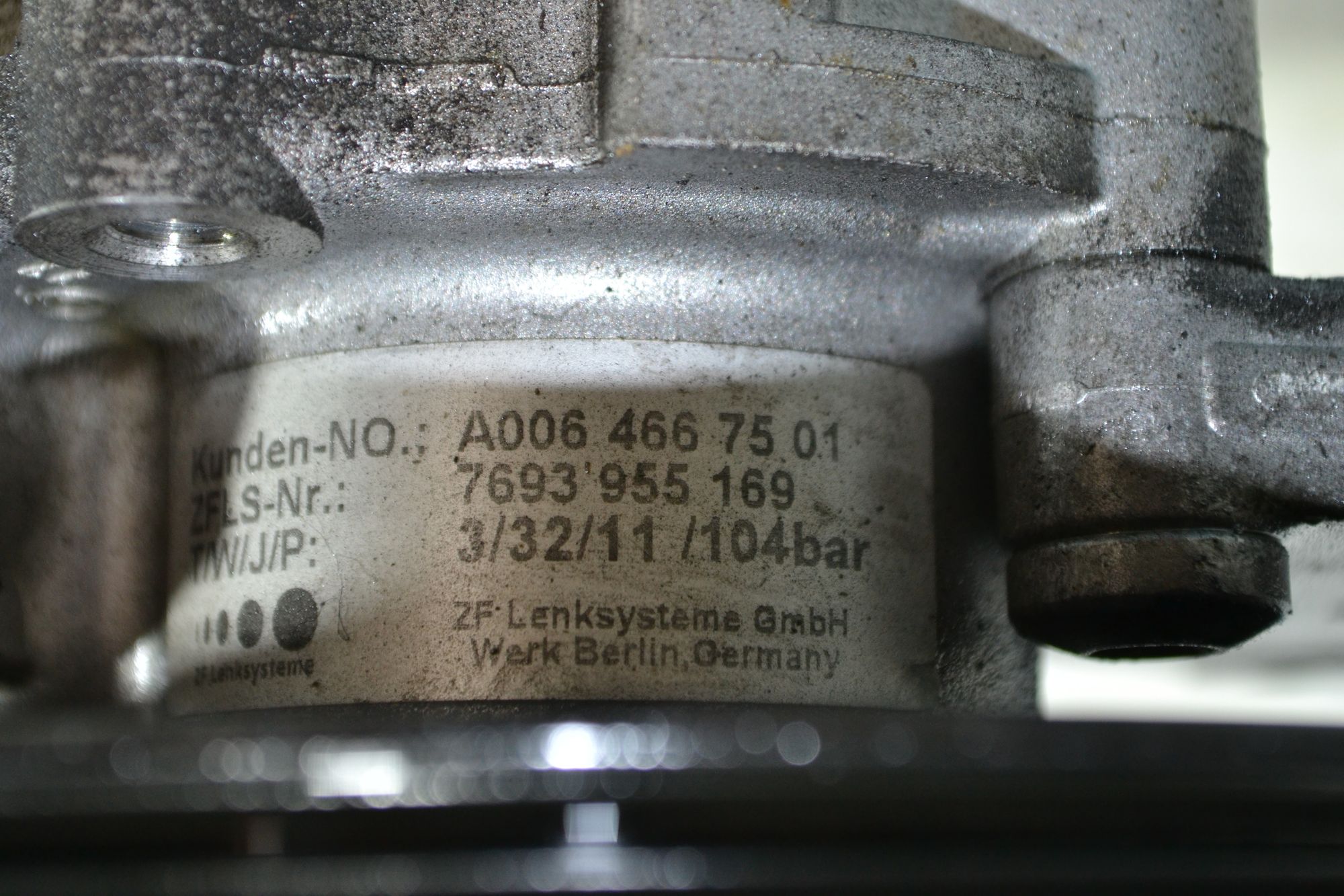 Насос ГУР оригинал Mercedes W204/W212 двиг. M271 из Японии, 13900 рублей, Кореновск