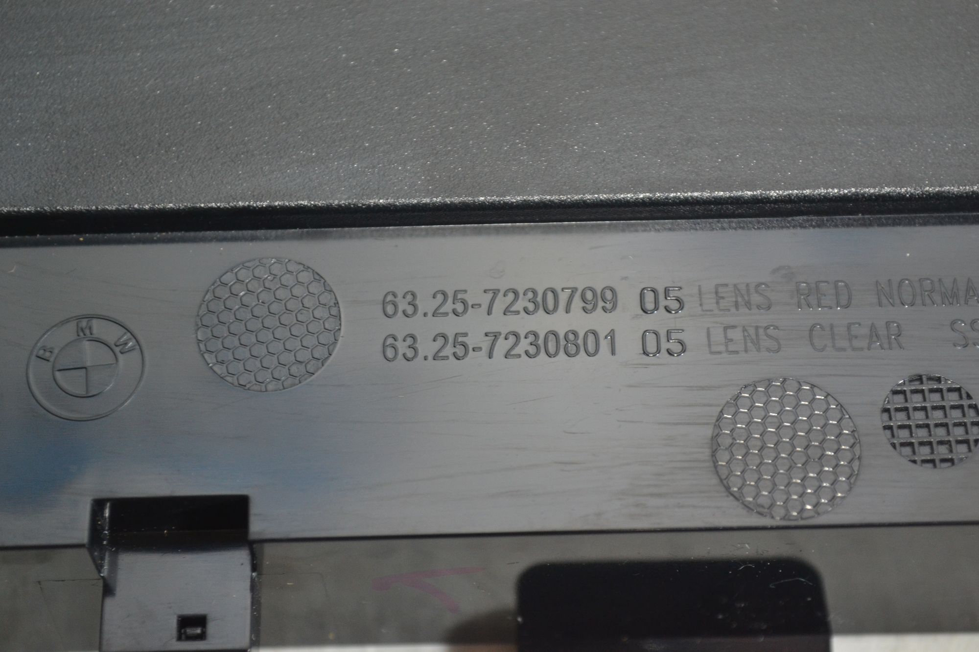 https://ycs.partsauto.market/partsauto-images/thmbs/userImages/b7628e092085f1f91467af1afb6e7630/part/d38abc18-a748-45f7-a076-e46039f9b71e_1781160378997.jpg