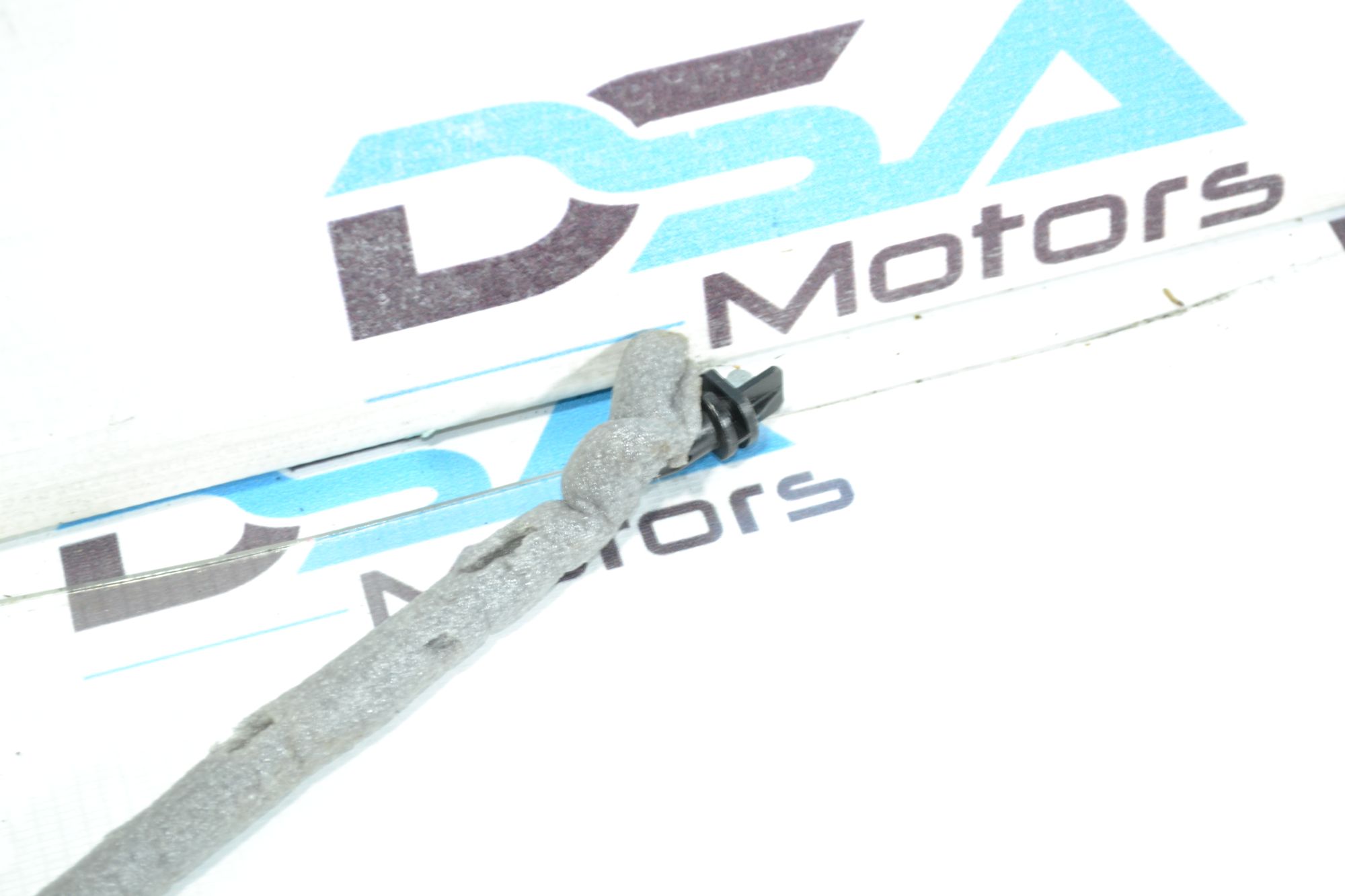 https://ycs.partsauto.market/partsauto-images/thmbs/userImages/b7628e092085f1f91467af1afb6e7630/part/d3aef85e-3eaa-4daa-826c-946cc093c00f_1780912623493.jpg