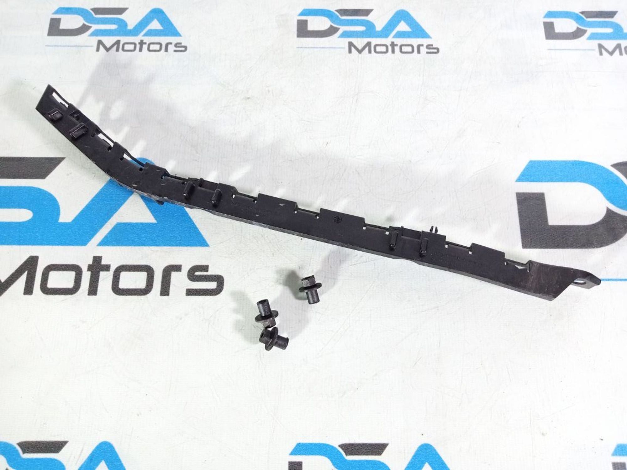 https://ycs.partsauto.market/partsauto-images/thmbs/userImages/b7628e092085f1f91467af1afb6e7630/part/d4361889-0cc3-465c-95bc-019b30a70cf5_1741258990154.jpg
