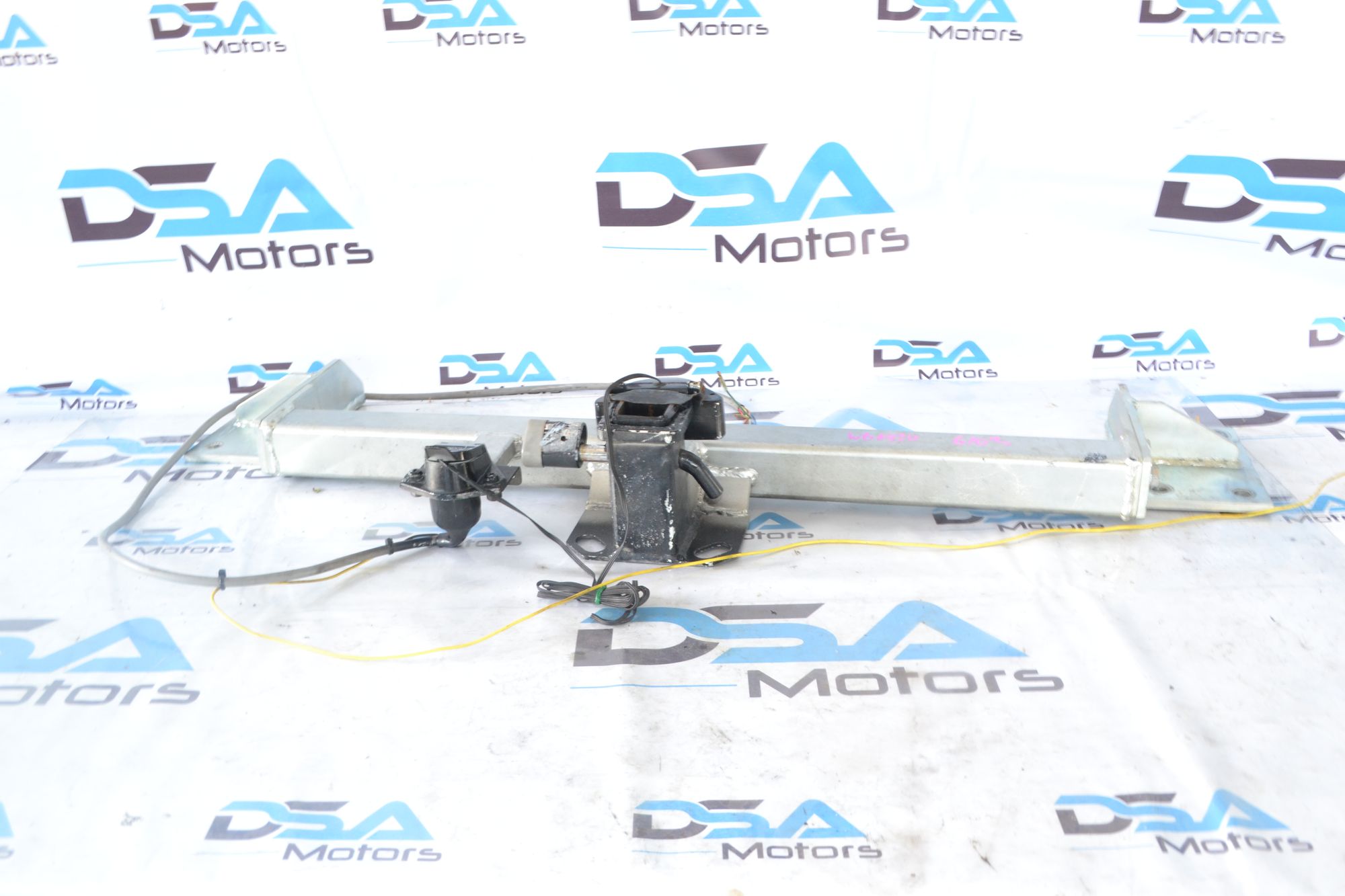 https://ycs.partsauto.market/partsauto-images/thmbs/userImages/b7628e092085f1f91467af1afb6e7630/part/d4569b63-96d7-4b81-9cdf-153af8061073_1781519969551.jpg