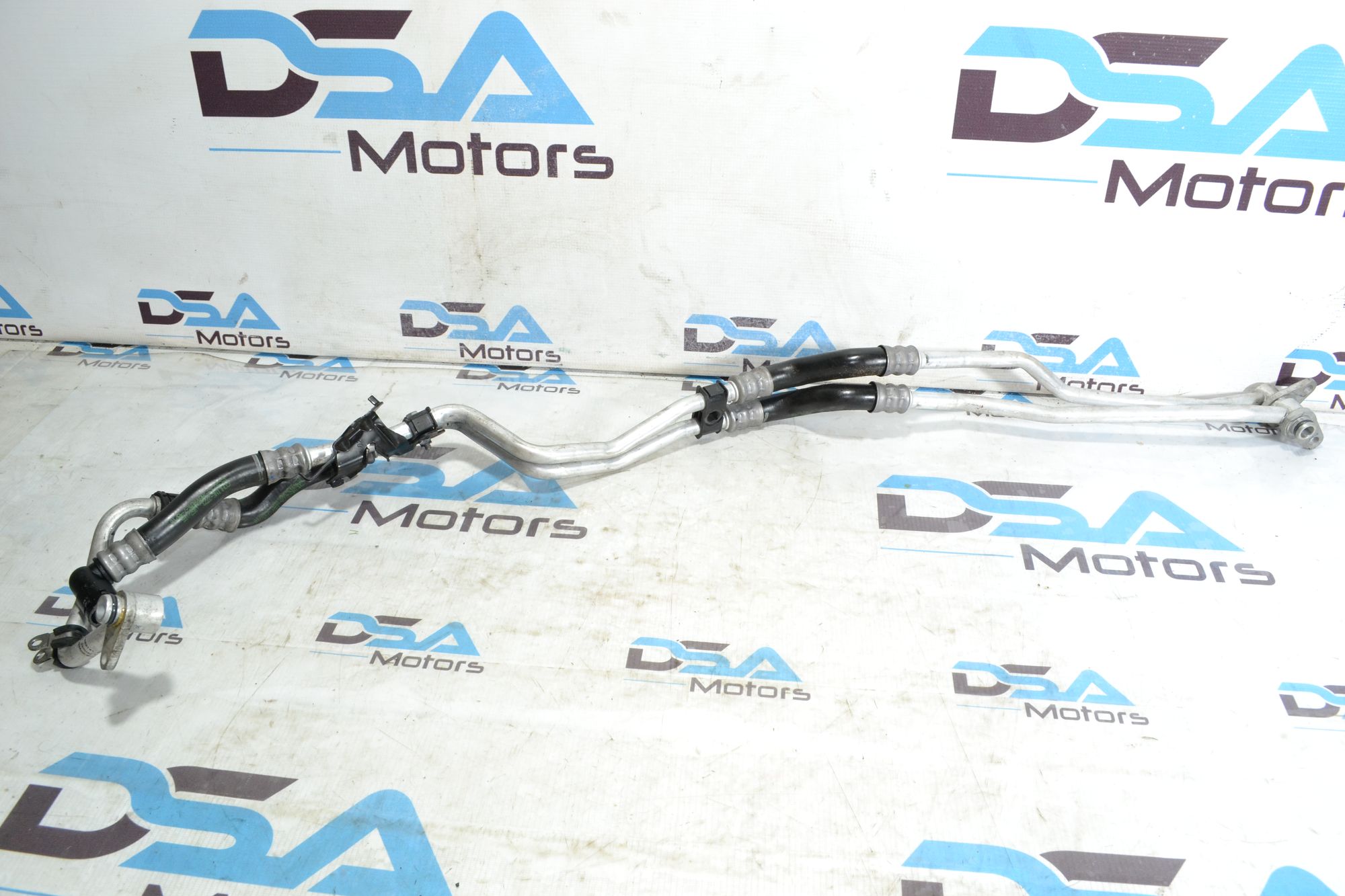 https://ycs.partsauto.market/partsauto-images/thmbs/userImages/b7628e092085f1f91467af1afb6e7630/part/d46a19ba-7ad6-40ae-988a-6e05f91ad621_1783584223814.jpg
