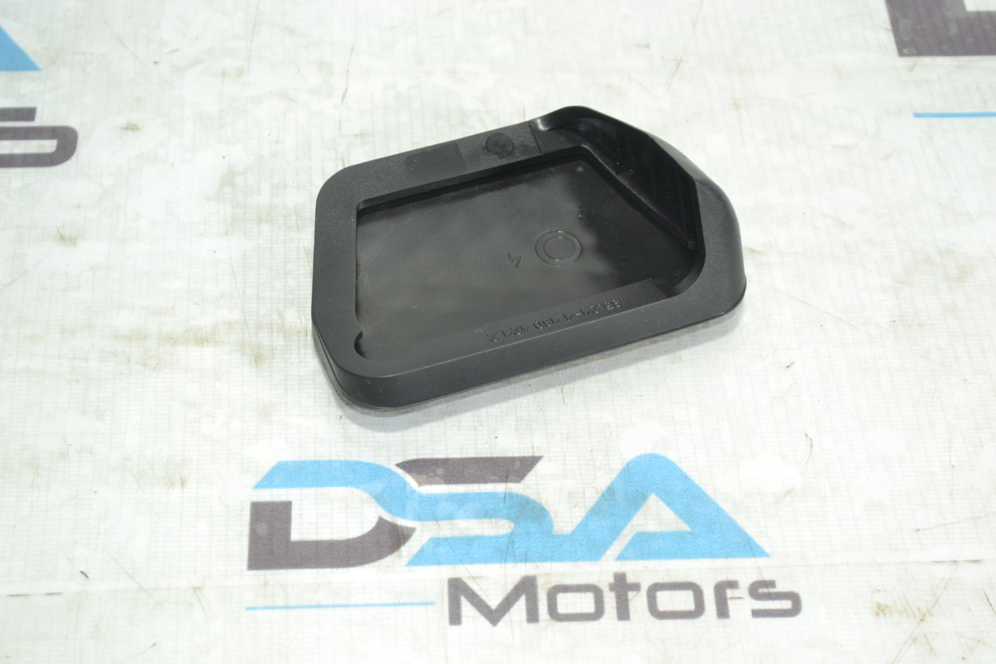 https://ycs.partsauto.market/partsauto-images/thmbs/userImages/b7628e092085f1f91467af1afb6e7630/part/d47900c2-d3a3-4f21-84b7-1be027c0b9a4_1781250549358.jpg