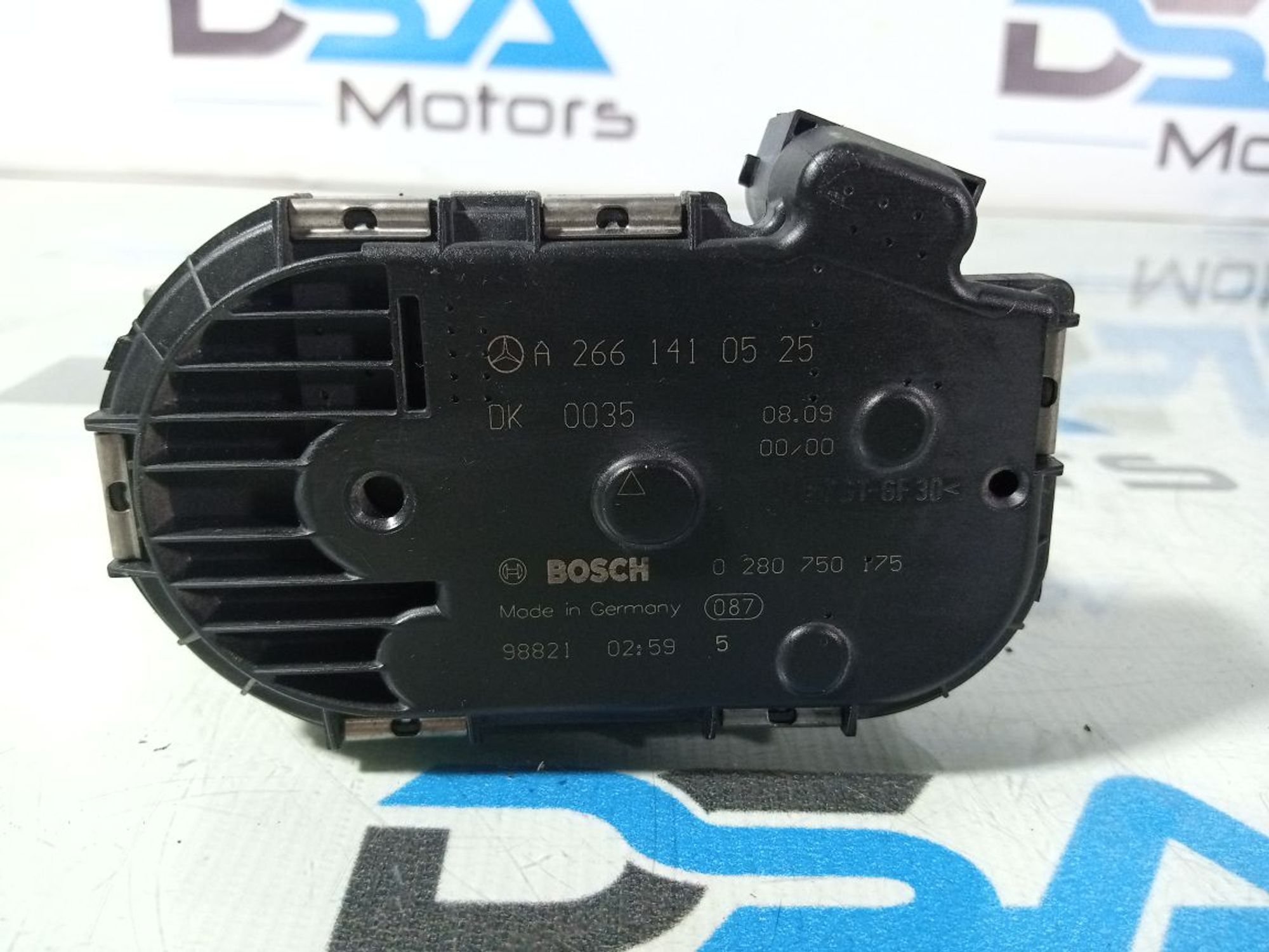 https://ycs.partsauto.market/partsauto-images/thmbs/userImages/b7628e092085f1f91467af1afb6e7630/part/d5329a7e-1813-4445-977f-b3d41bff0706_1742560832970.jpg