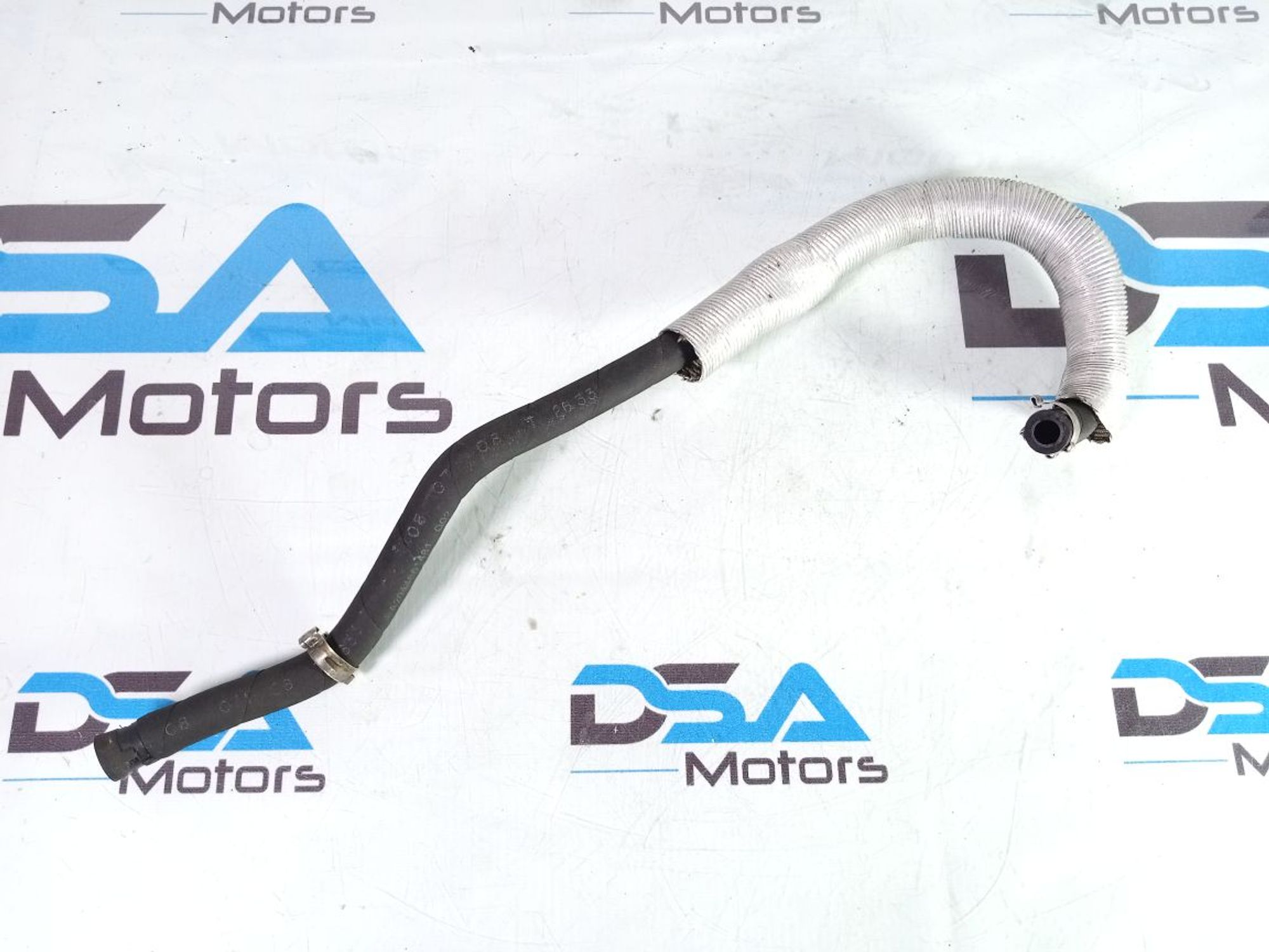 https://ycs.partsauto.market/partsauto-images/thmbs/userImages/b7628e092085f1f91467af1afb6e7630/part/d53bcea3-f07b-4f84-be36-96dc6112e955_1735216403777.jpg