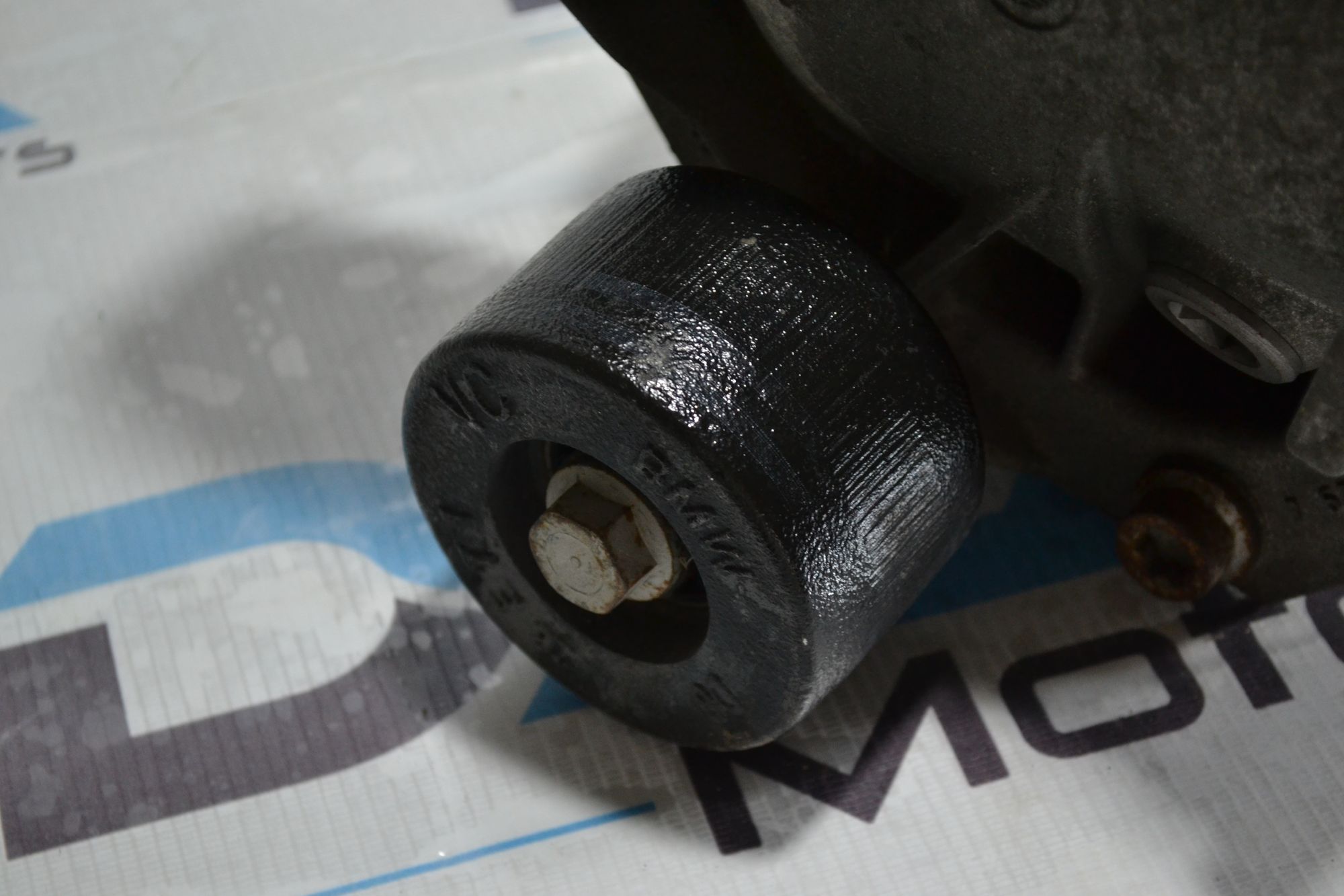 https://ycs.partsauto.market/partsauto-images/thmbs/userImages/b7628e092085f1f91467af1afb6e7630/part/d561f8aa-97fb-4adf-8182-f587e72df84e_1787226557293.jpg