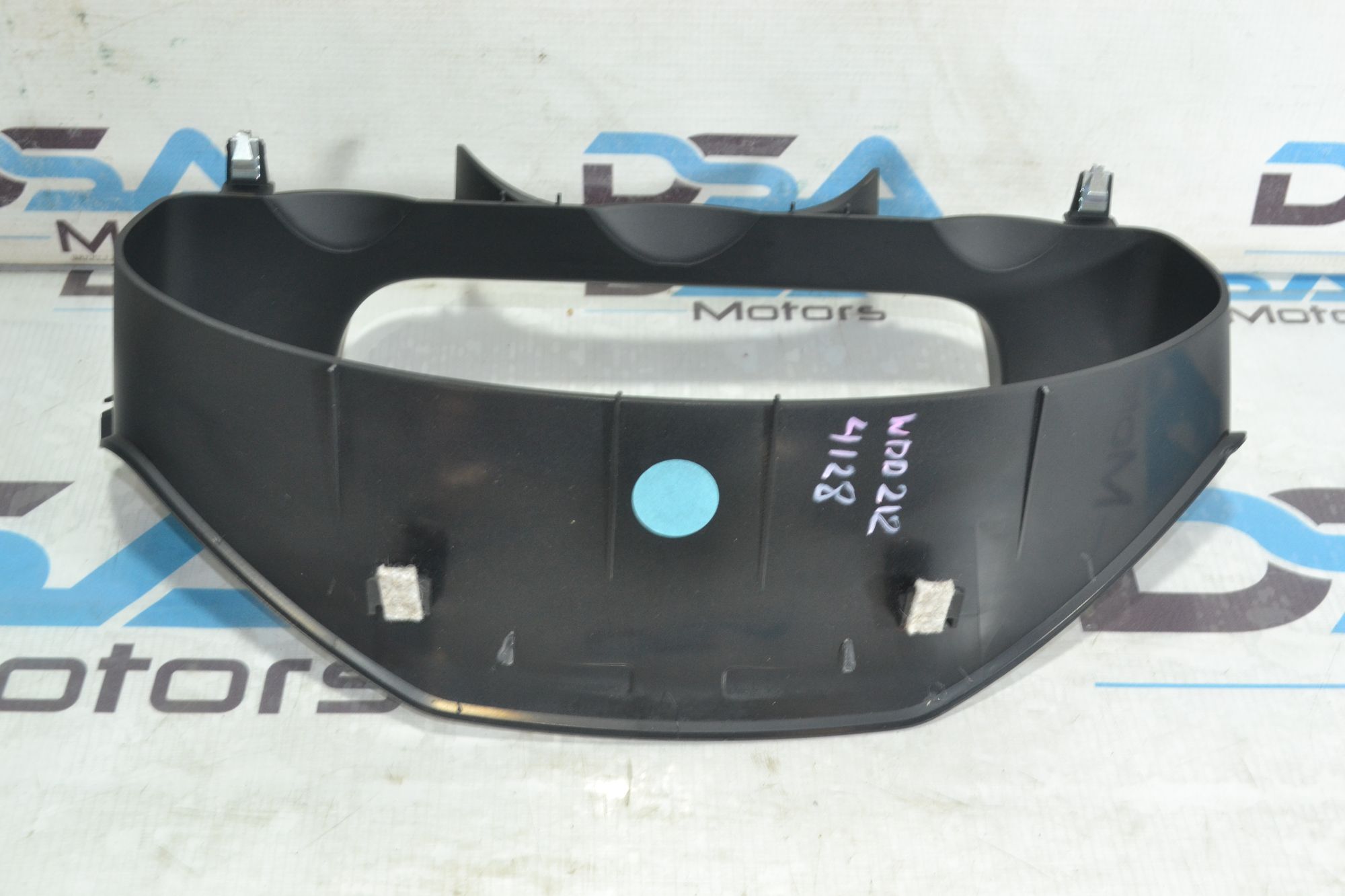 https://ycs.partsauto.market/partsauto-images/thmbs/userImages/b7628e092085f1f91467af1afb6e7630/part/d563ea38-922c-4c74-8ad6-764609518fd6_1781242985965.jpg