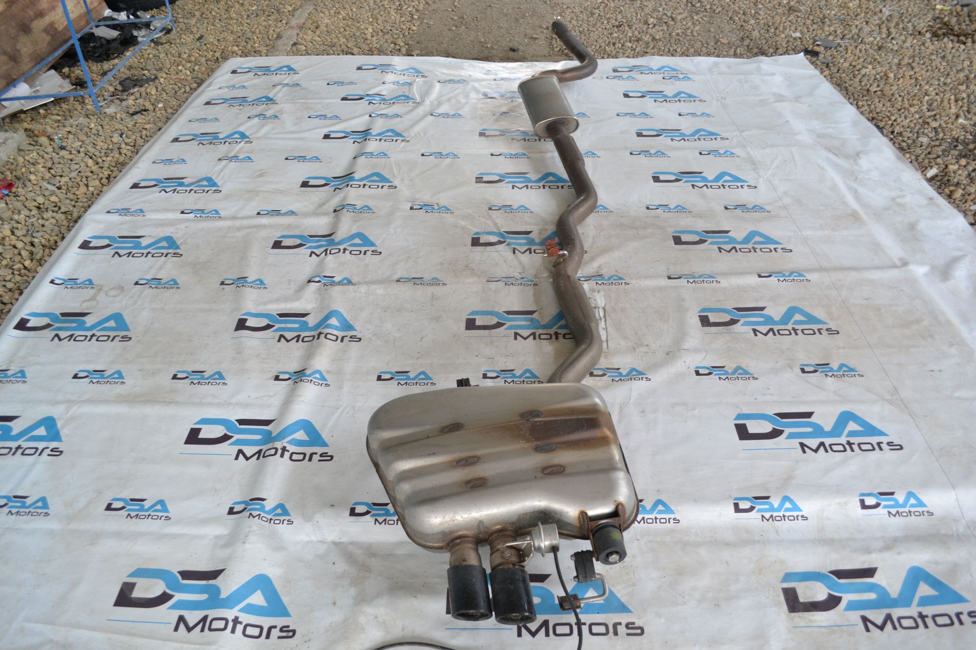 https://ycs.partsauto.market/partsauto-images/thmbs/userImages/b7628e092085f1f91467af1afb6e7630/part/d5aabd81-7f23-41be-90ae-1a7f70b32330_1787566813937.jpg