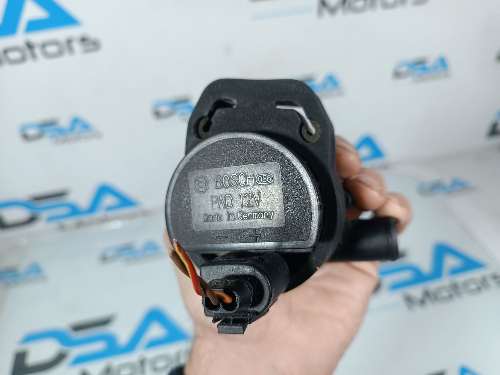 https://ycs.partsauto.market/partsauto-images/thmbs/userImages/b7628e092085f1f91467af1afb6e7630/part/d5dd8a8f-64ab-4e11-95dd-04bf4ab8d0c0_1708271434879.jpg