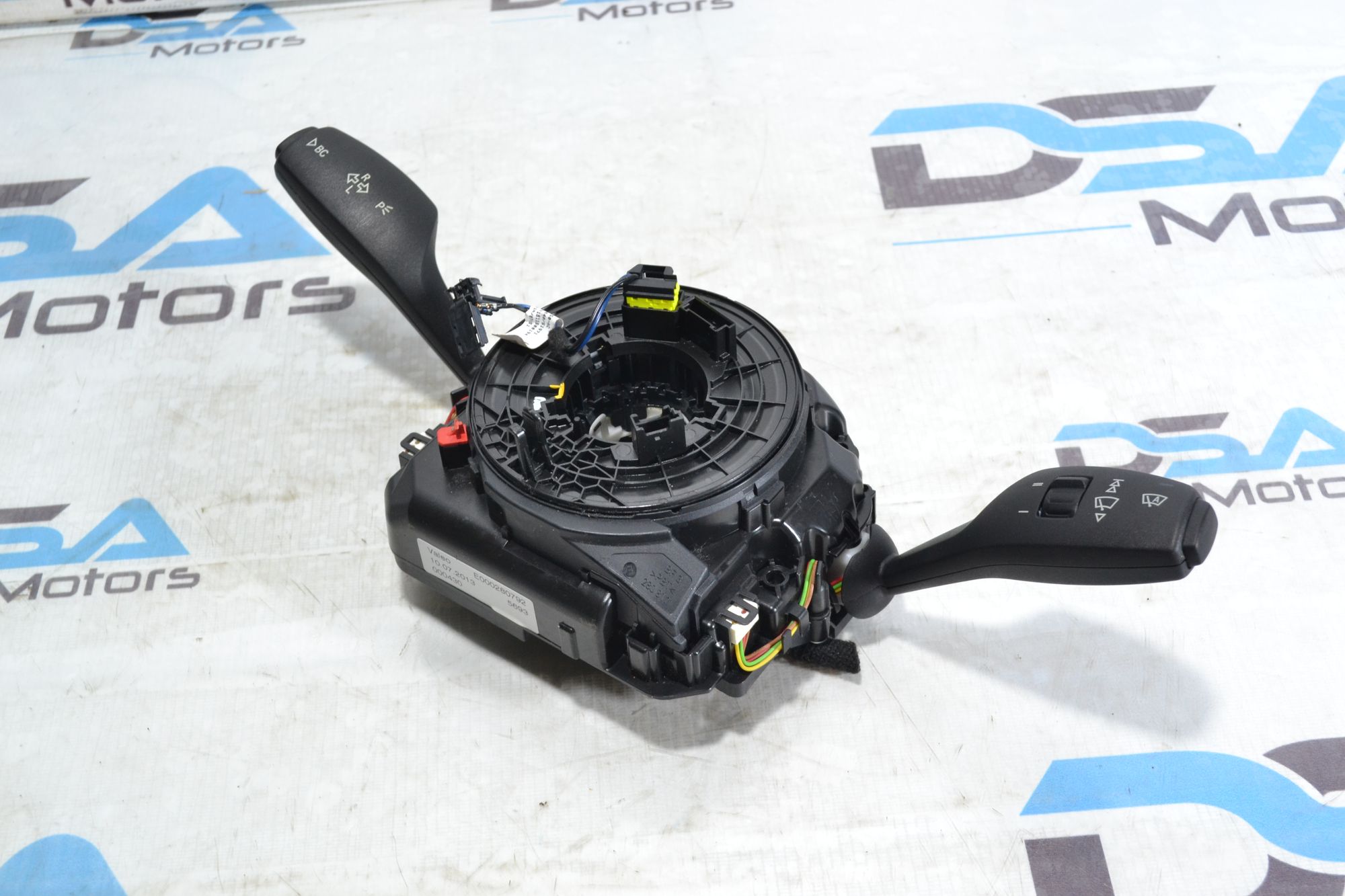 https://ycs.partsauto.market/partsauto-images/thmbs/userImages/b7628e092085f1f91467af1afb6e7630/part/d5fe4a39-ead7-441d-a30e-9d3de0a9bcd4_1780495307038.jpg