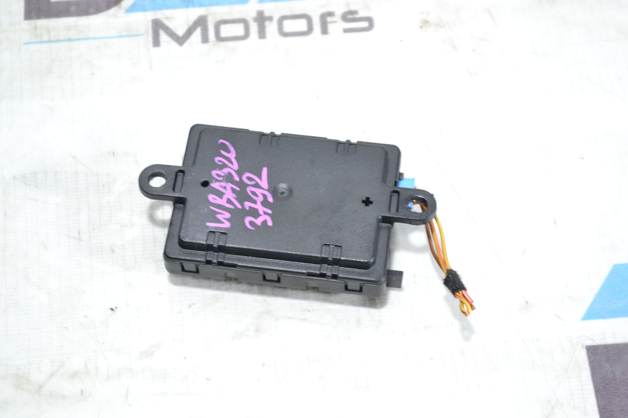 https://ycs.partsauto.market/partsauto-images/thmbs/userImages/b7628e092085f1f91467af1afb6e7630/part/d61ee4d2-eea0-4963-814b-7bdeb8e8f9a7_1780496915645.jpg