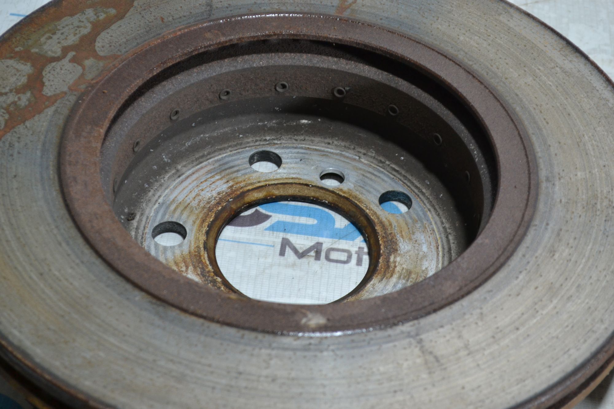 https://ycs.partsauto.market/partsauto-images/thmbs/userImages/b7628e092085f1f91467af1afb6e7630/part/d64b81a2-0a12-4b0d-9cac-d4e64401a96c_1781502116532.jpg