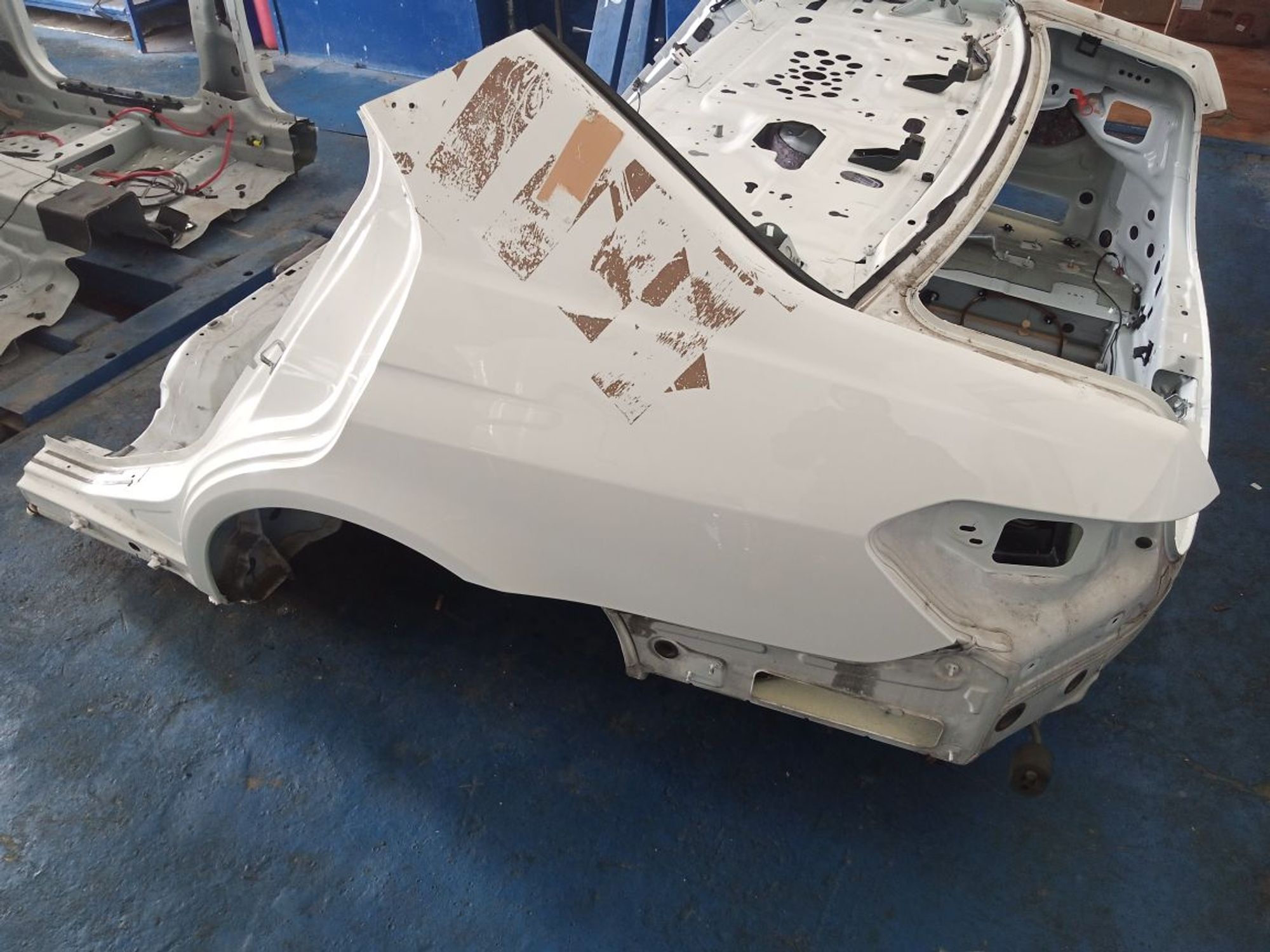 https://ycs.partsauto.market/partsauto-images/thmbs/userImages/b7628e092085f1f91467af1afb6e7630/part/d650a77f-5e6d-4618-a4f5-97d47652cd4e_1740727191608.jpg